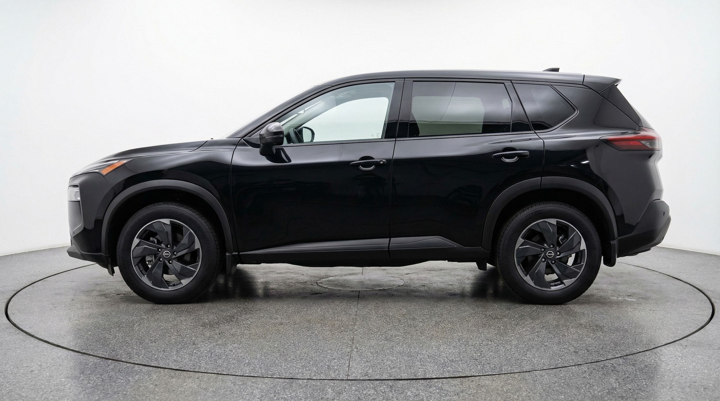 Thumbnail: 2025 Nissan Rogue - 4