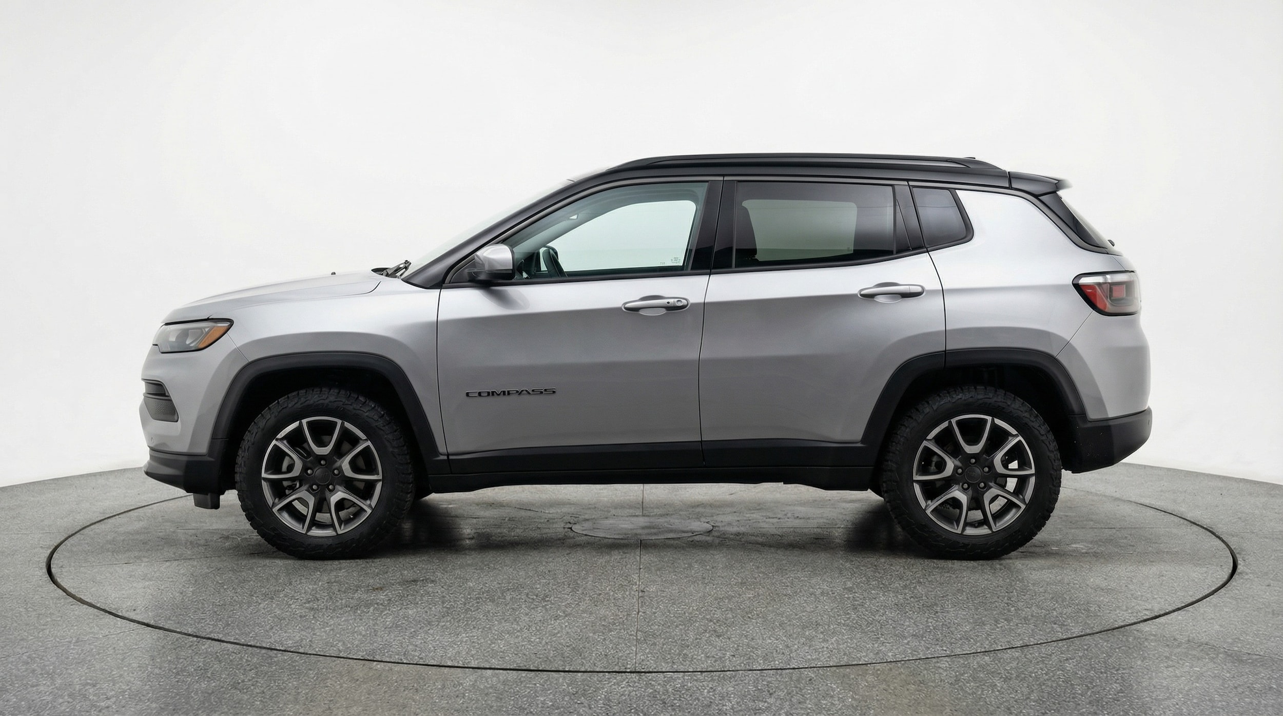 Thumbnail: 2025 Jeep Compass - 4