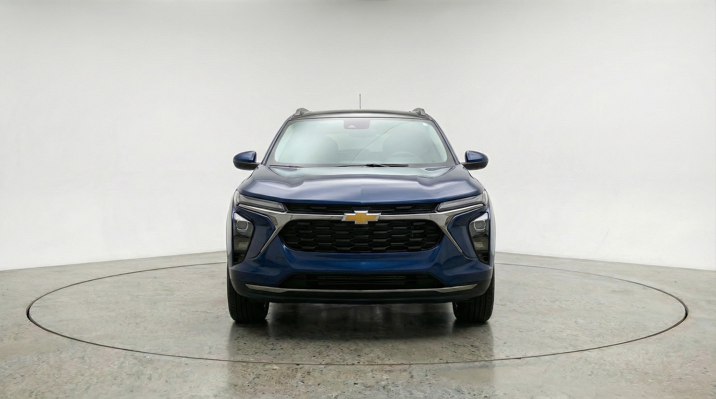 Thumbnail: 2025 Chevrolet Trax - 2