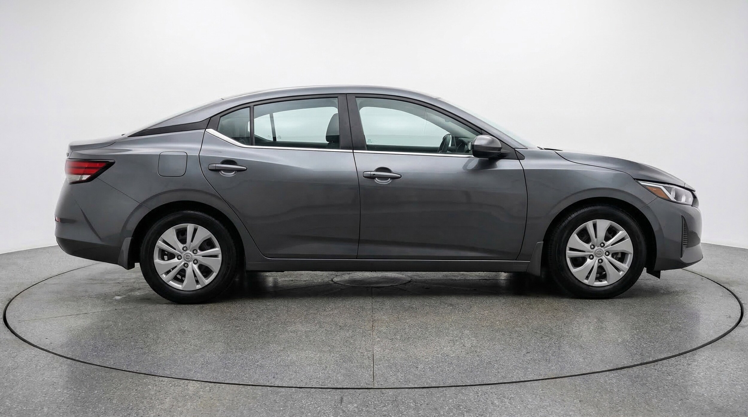 Thumbnail: 2025 Nissan Sentra - 11