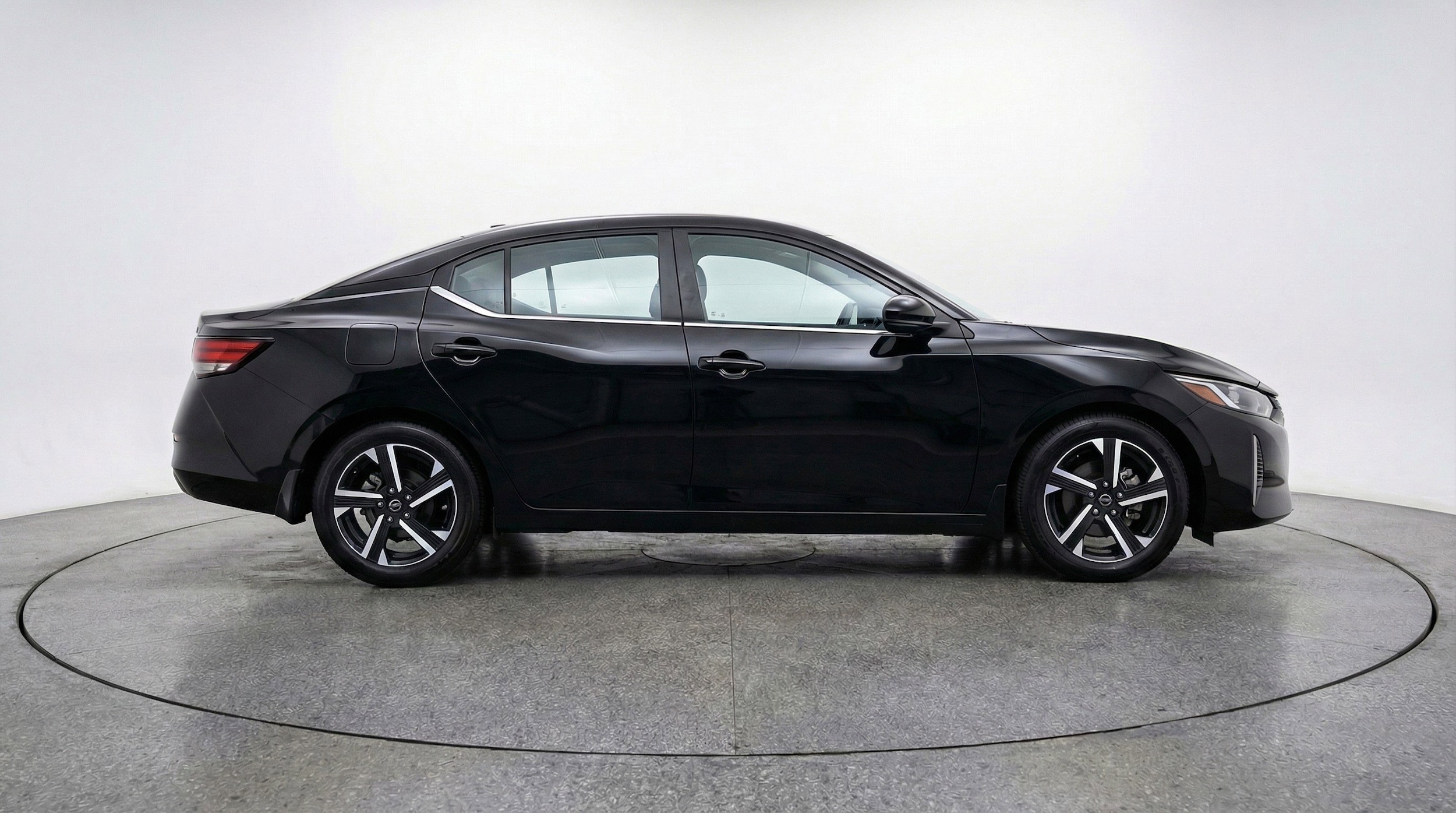 Thumbnail: 2025 Nissan Sentra - 11
