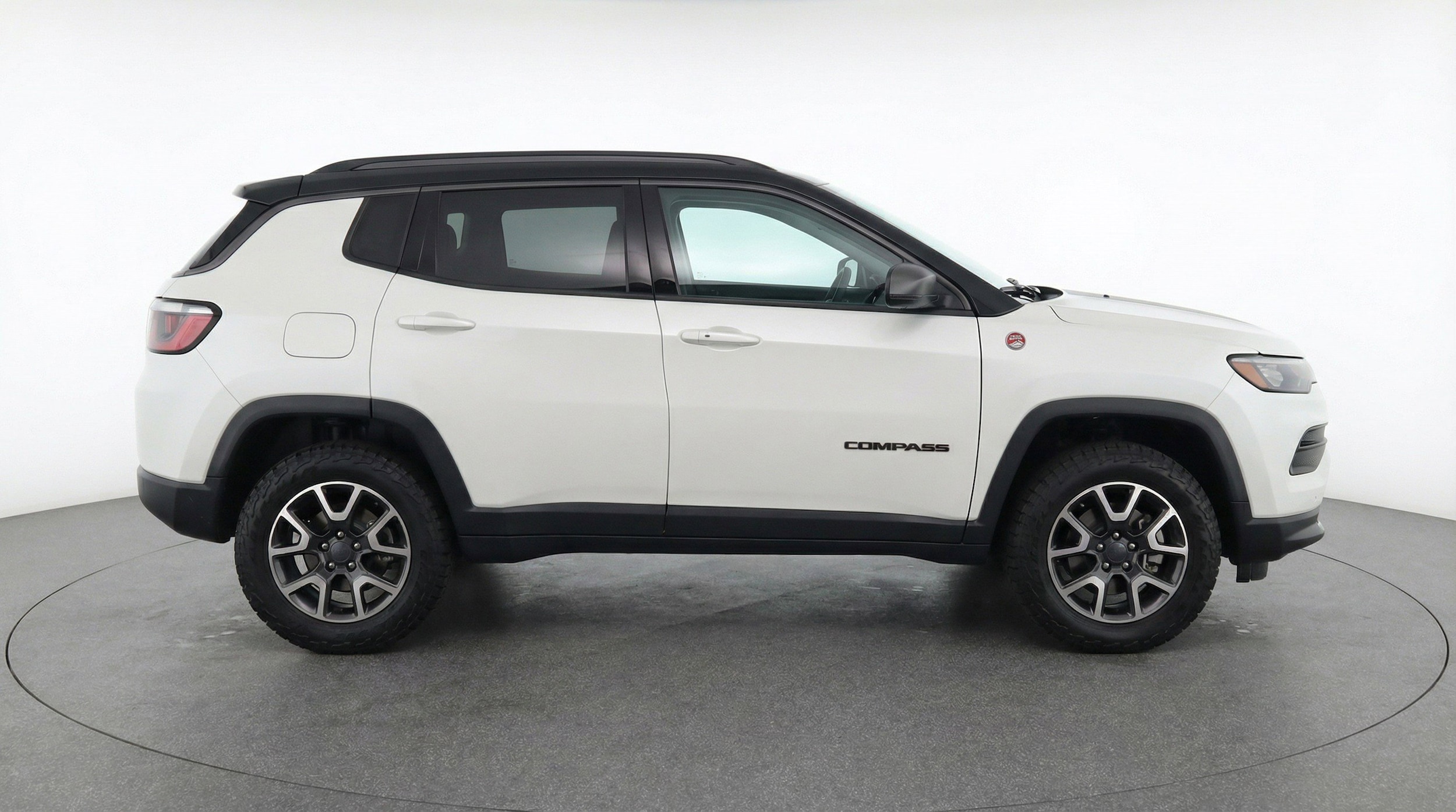 Thumbnail: 2025 Jeep Compass - 11