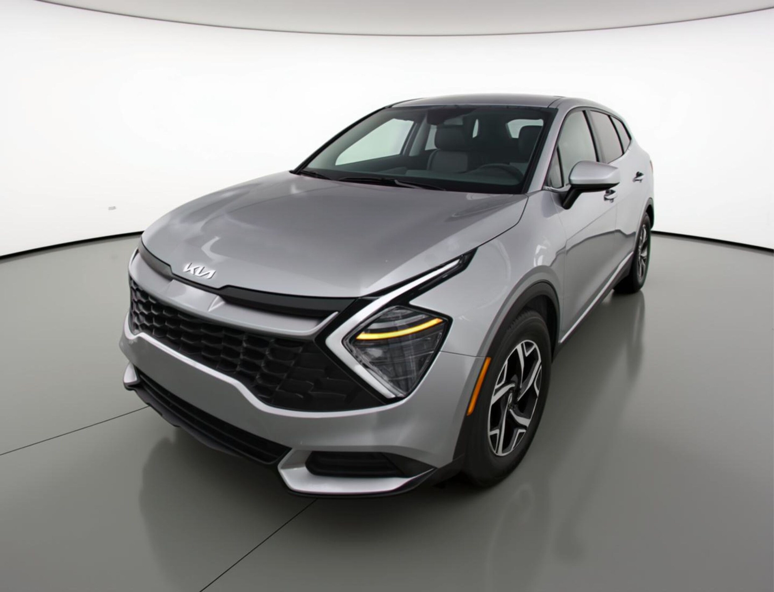 Thumbnail: 2025 Kia Sportage - 3