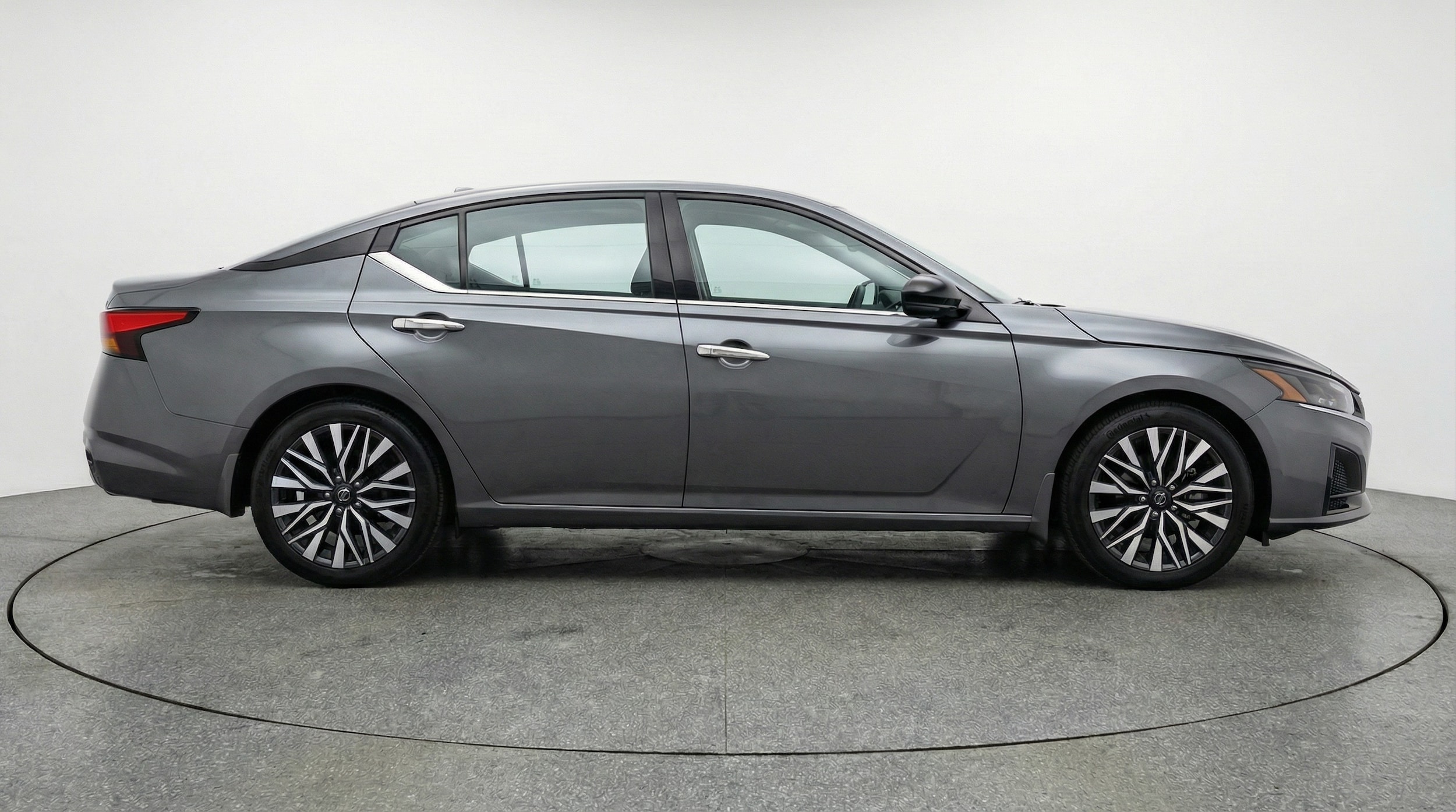 Thumbnail: 2025 Nissan Altima - 8