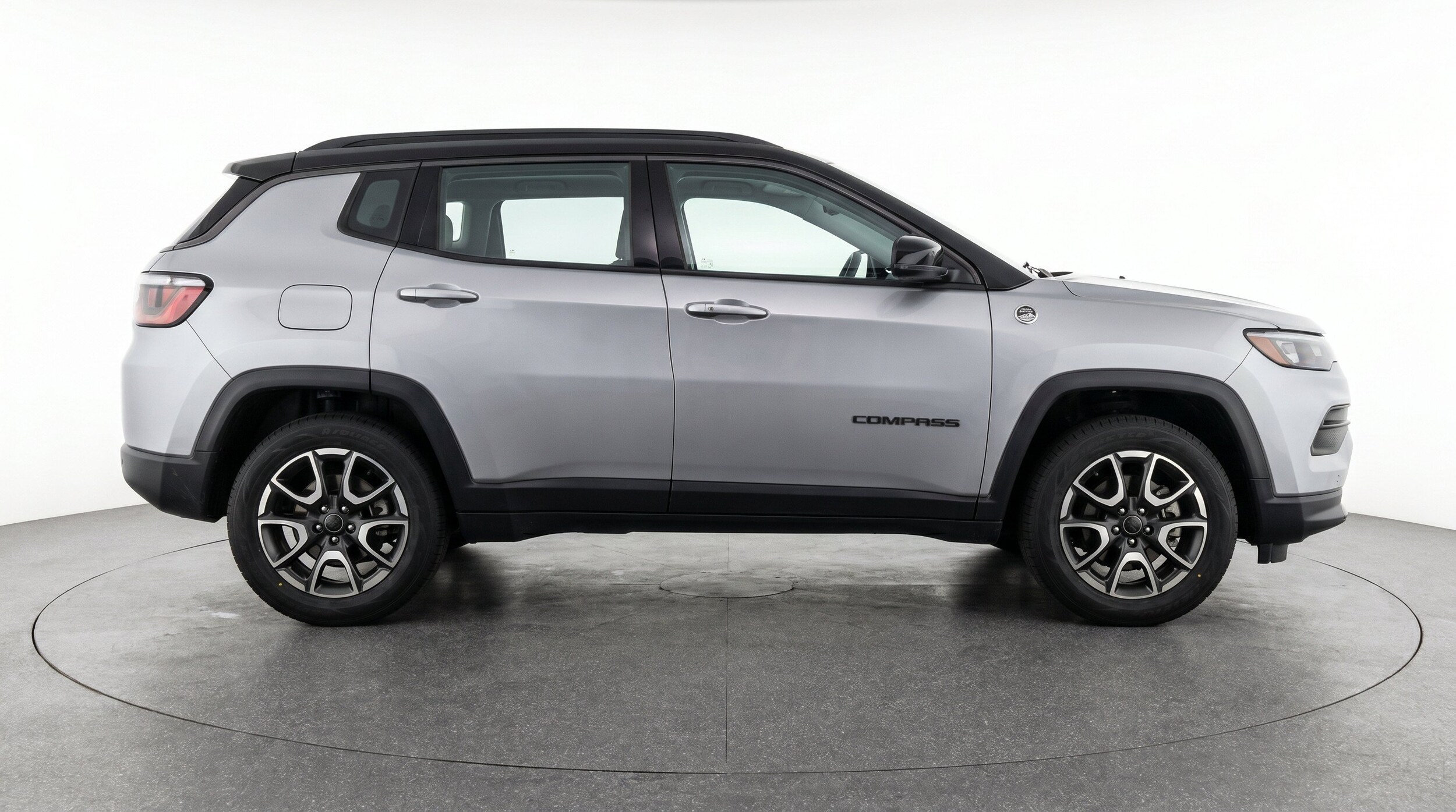 Thumbnail: 2025 Jeep Compass - 11