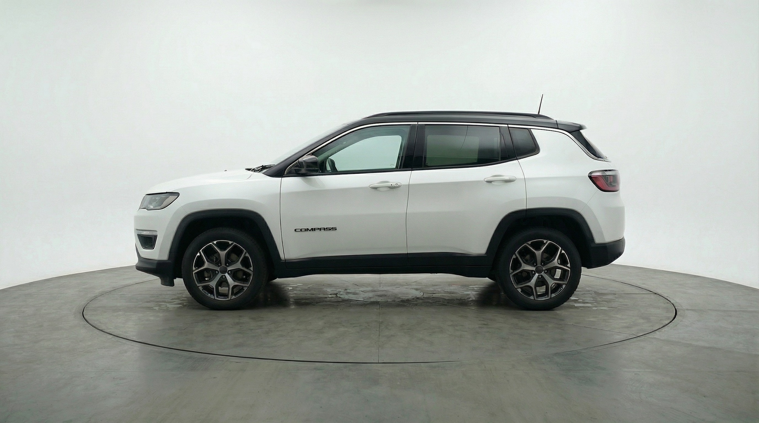 Thumbnail: 2025 Jeep Compass - 4
