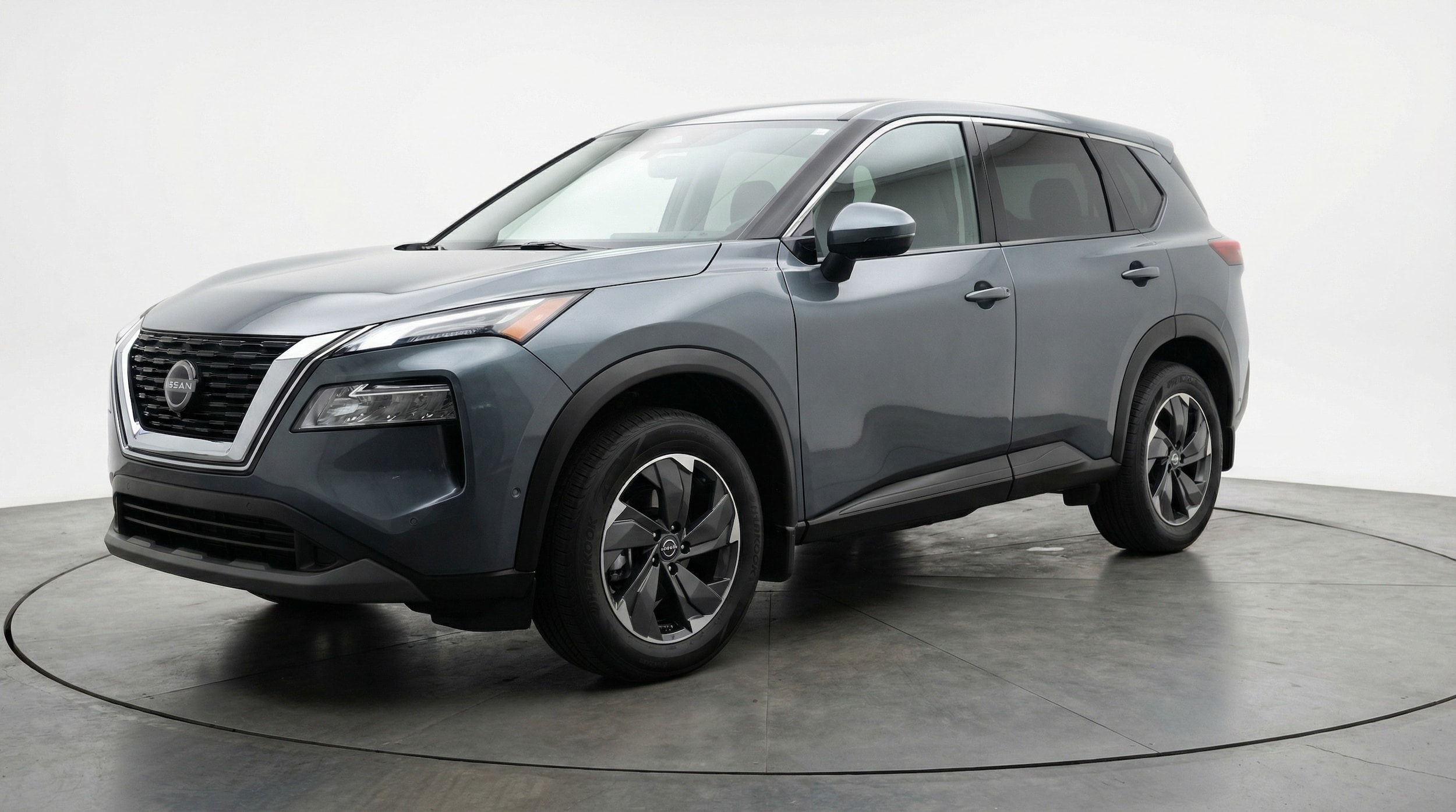 Thumbnail: 2025 Nissan Rogue - 3