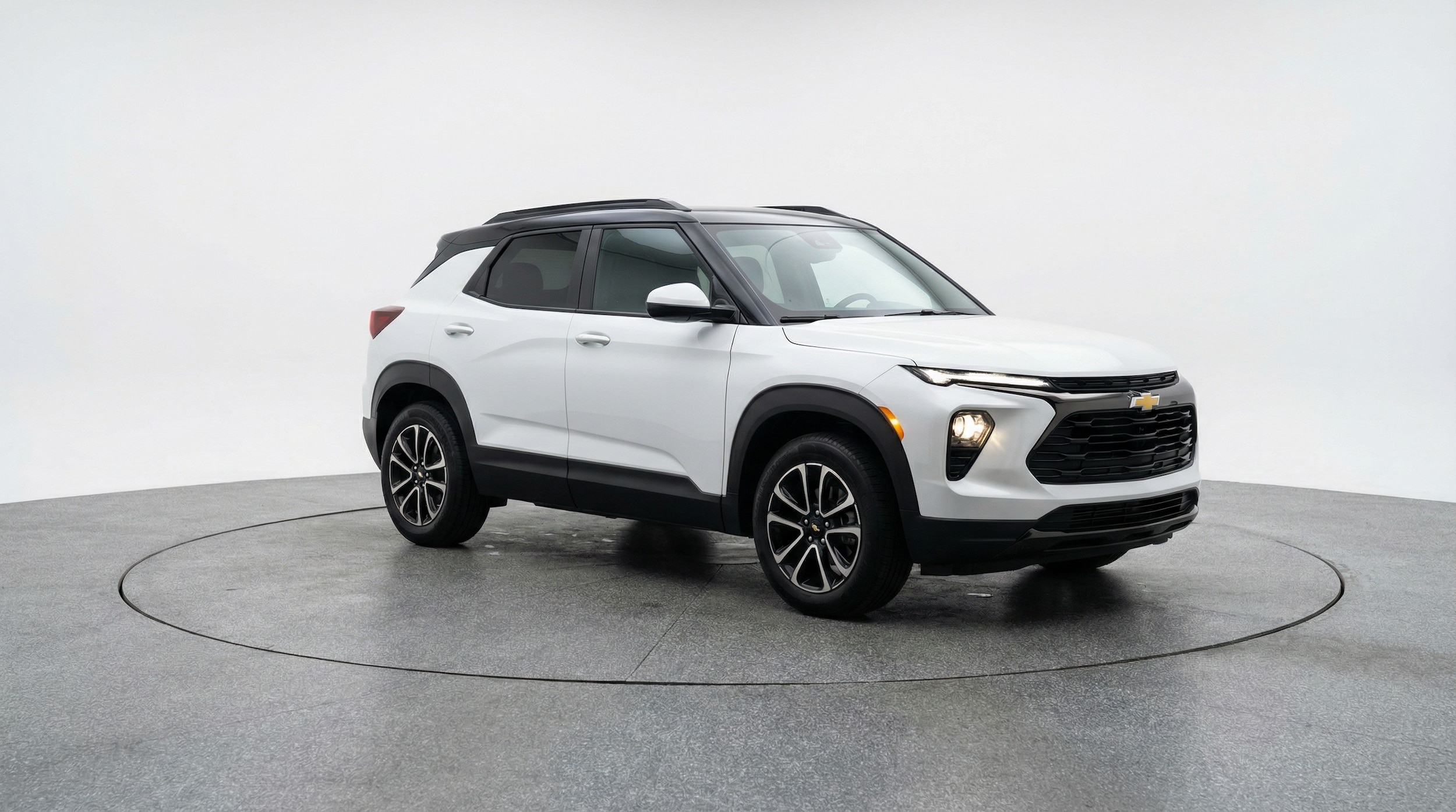 Thumbnail: 2025 Chevrolet TrailBlazer - 1