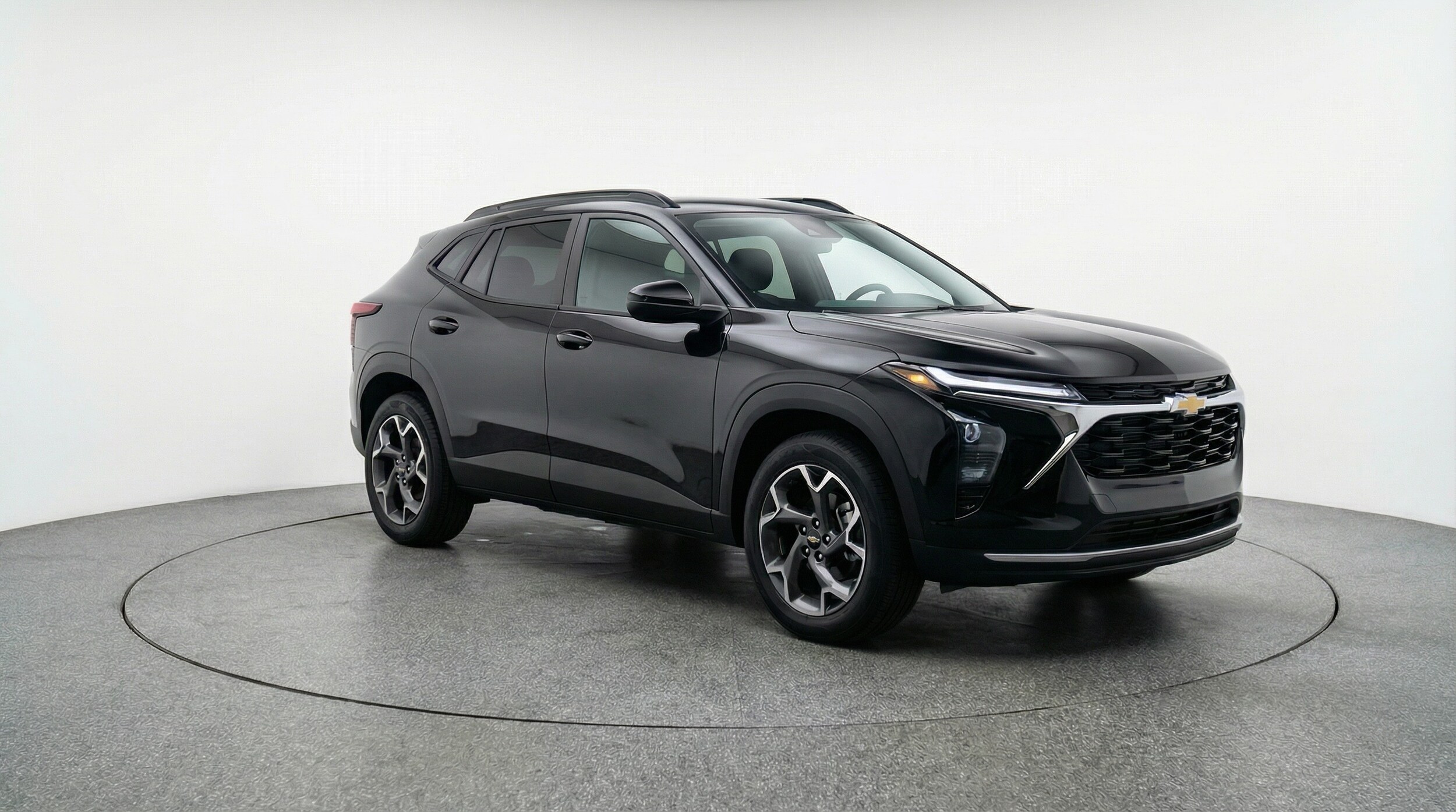 Thumbnail: 2025 Chevrolet Trax - 1