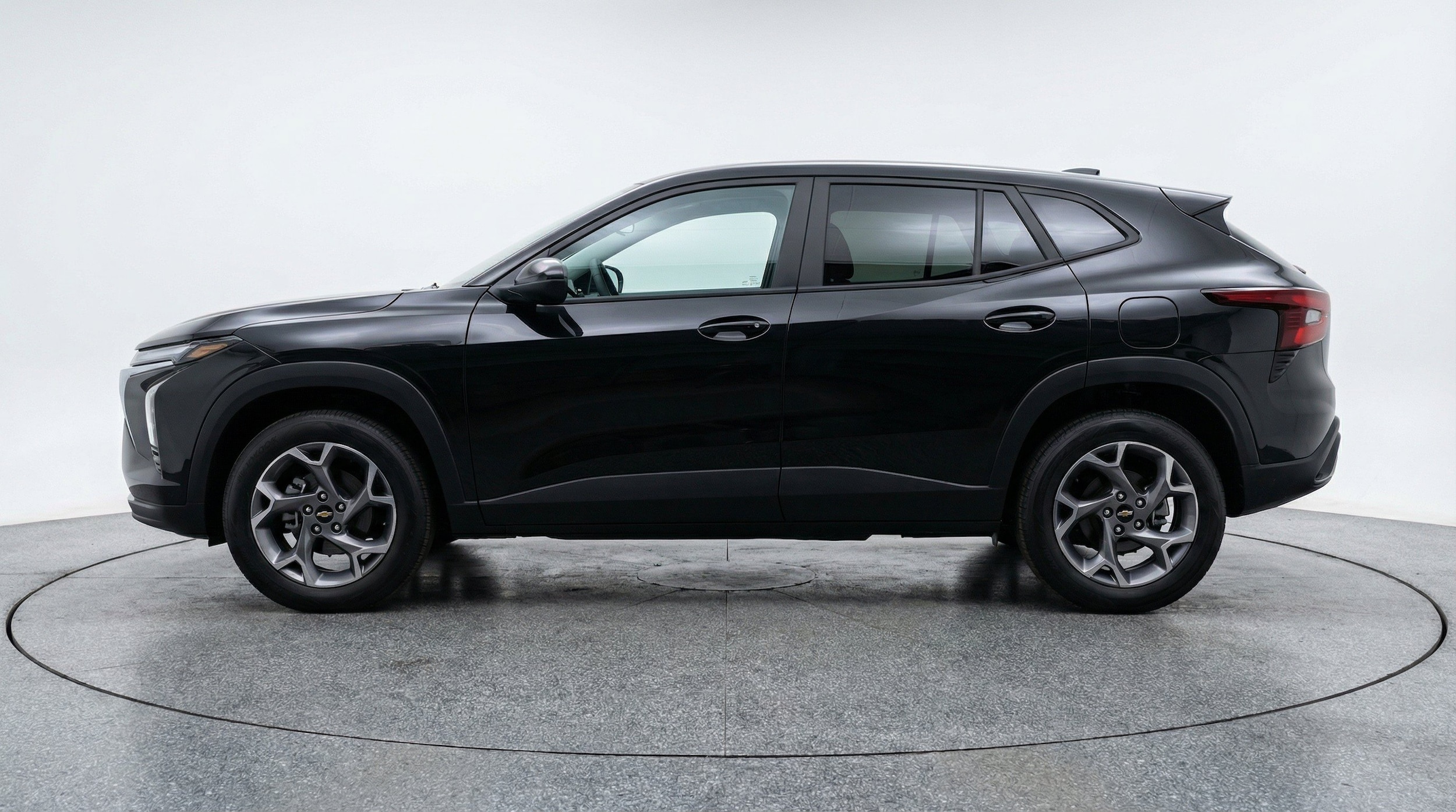 Thumbnail: 2025 Chevrolet Trax - 5