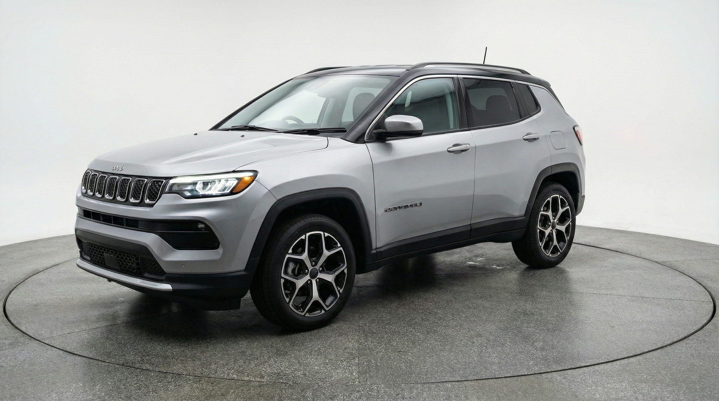 Thumbnail: 2025 Jeep Compass - 3