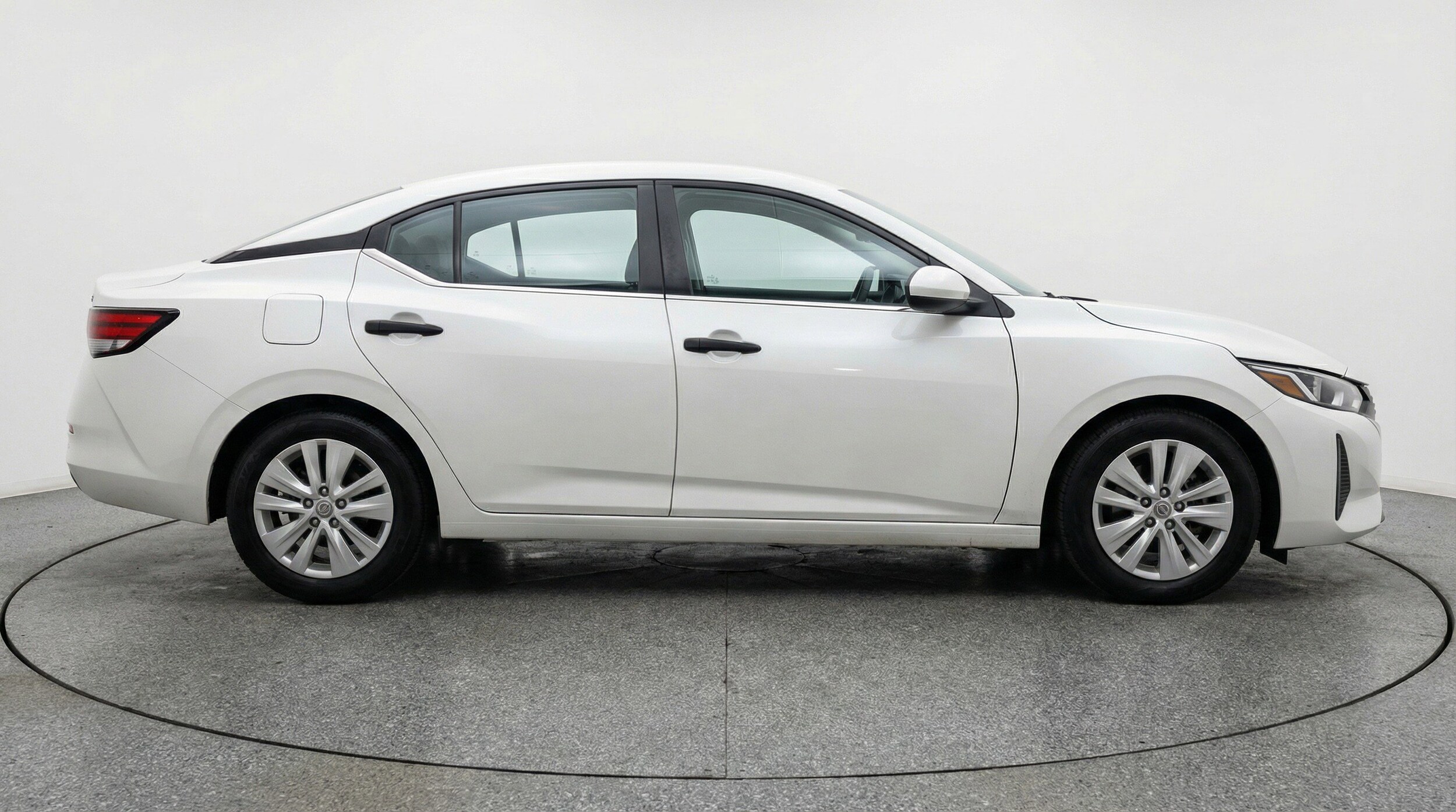 Thumbnail: 2025 Nissan Sentra - 11