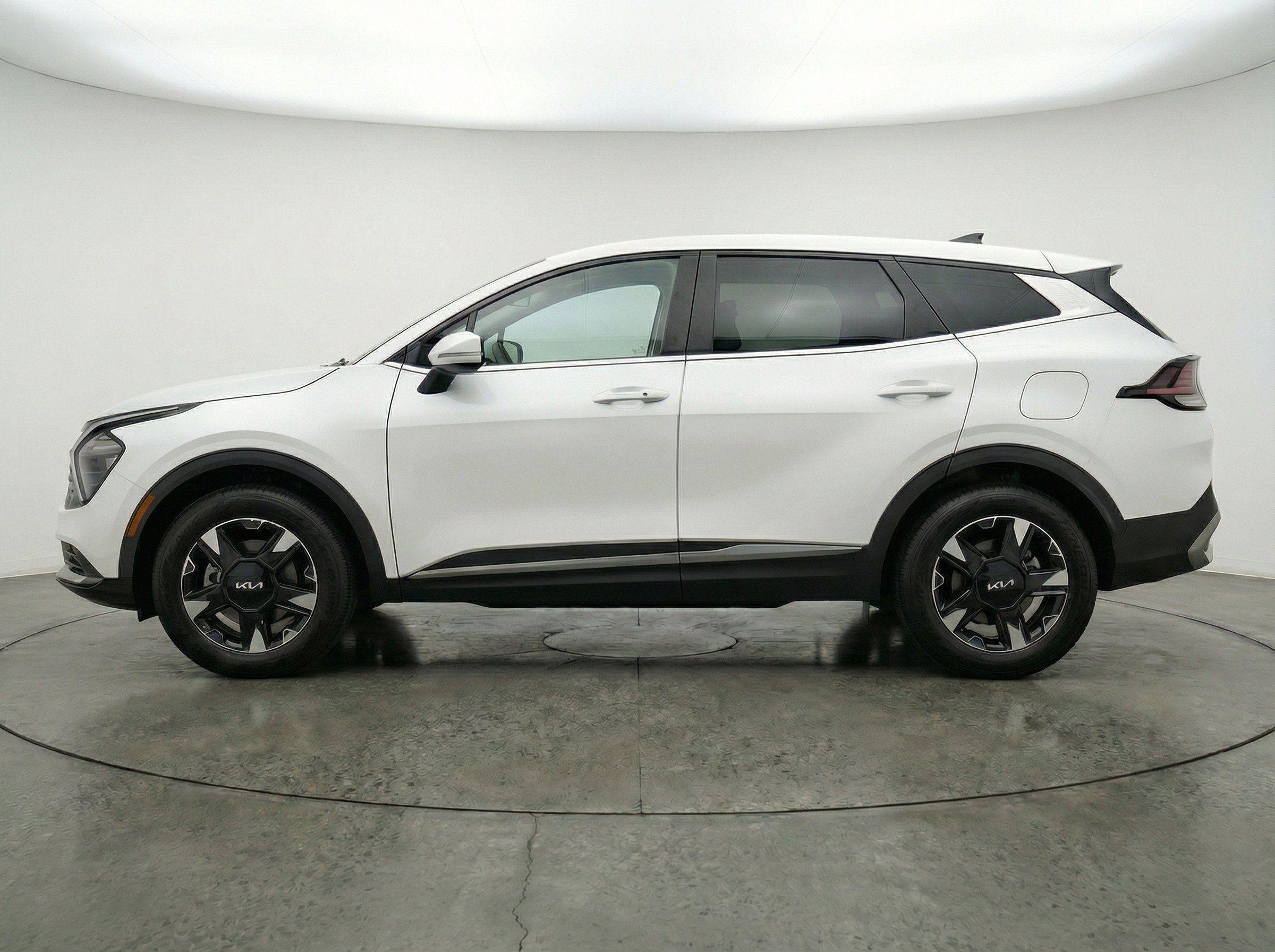 Thumbnail: 2026 Kia Sportage - 5