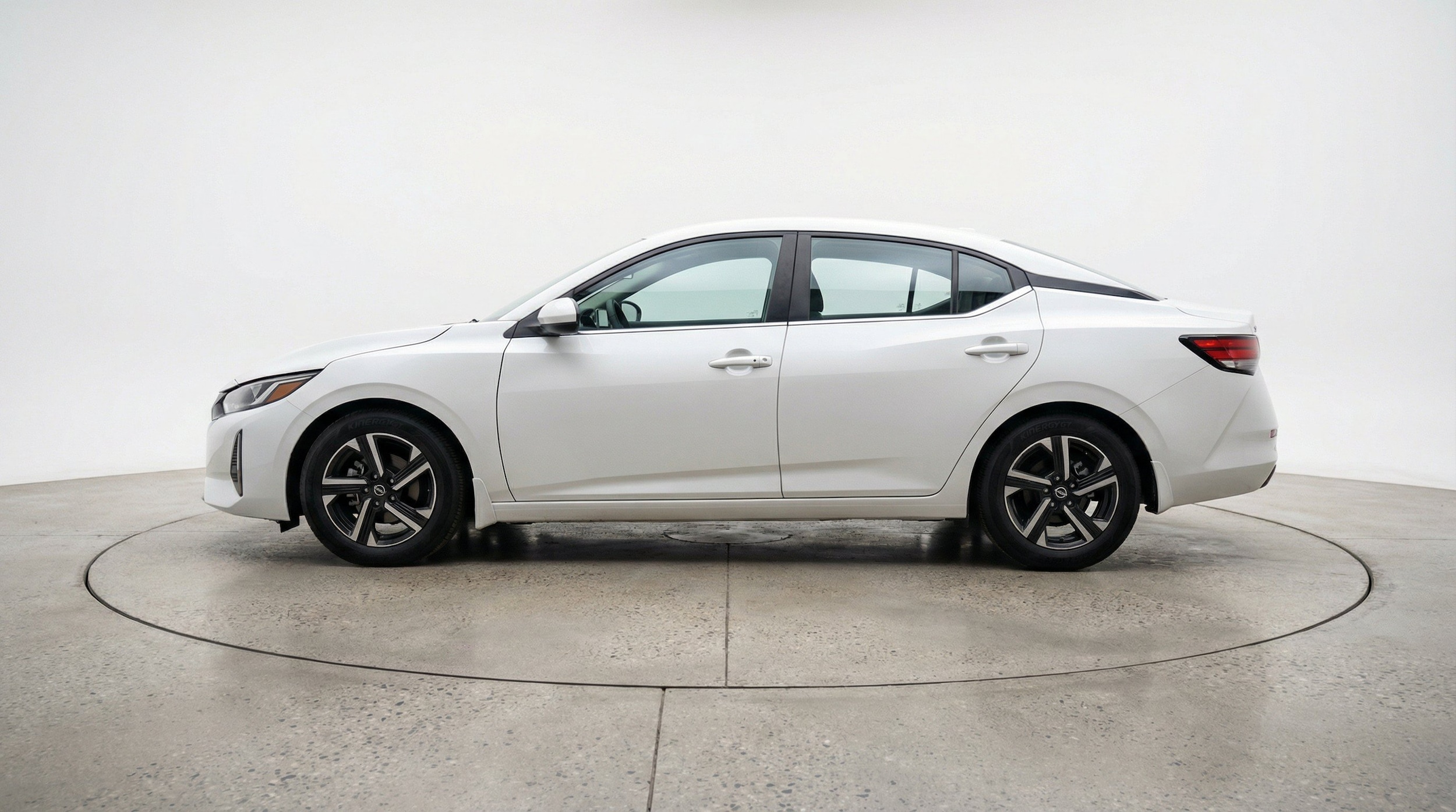 Thumbnail: 2025 Nissan Sentra - 5