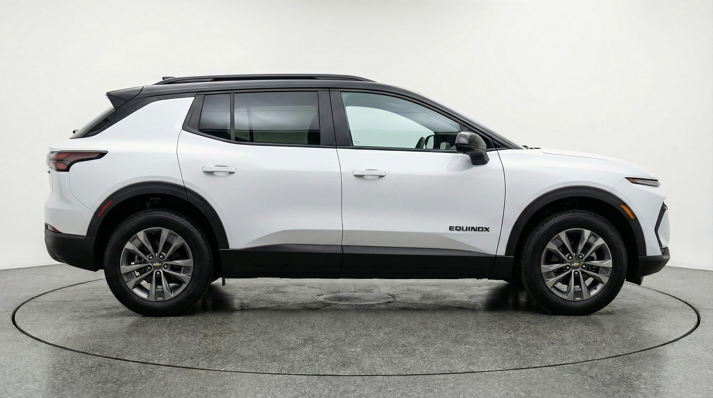 Thumbnail: 2025 Chevrolet Equinox - 8