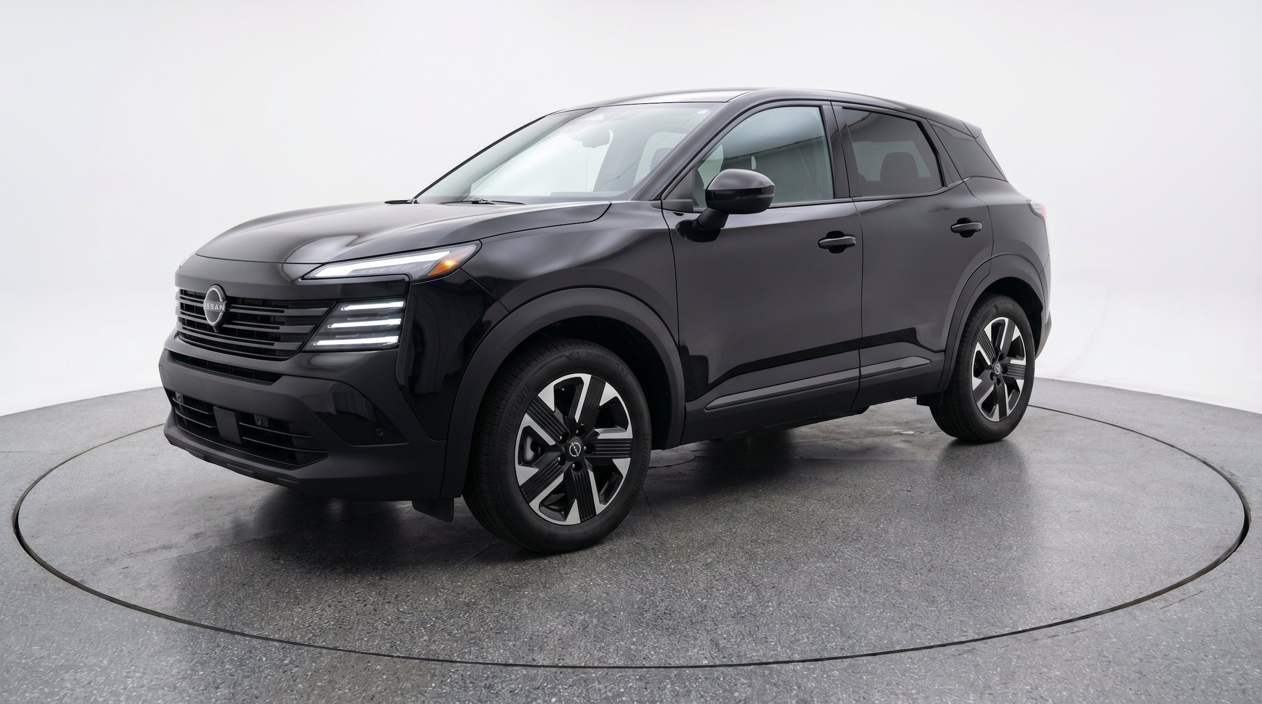 Thumbnail: 2026 Nissan Kicks - 3
