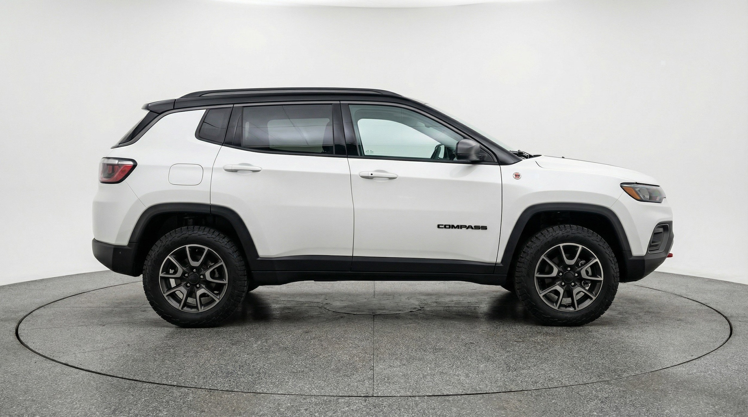 Thumbnail: 2025 Jeep Compass - 11