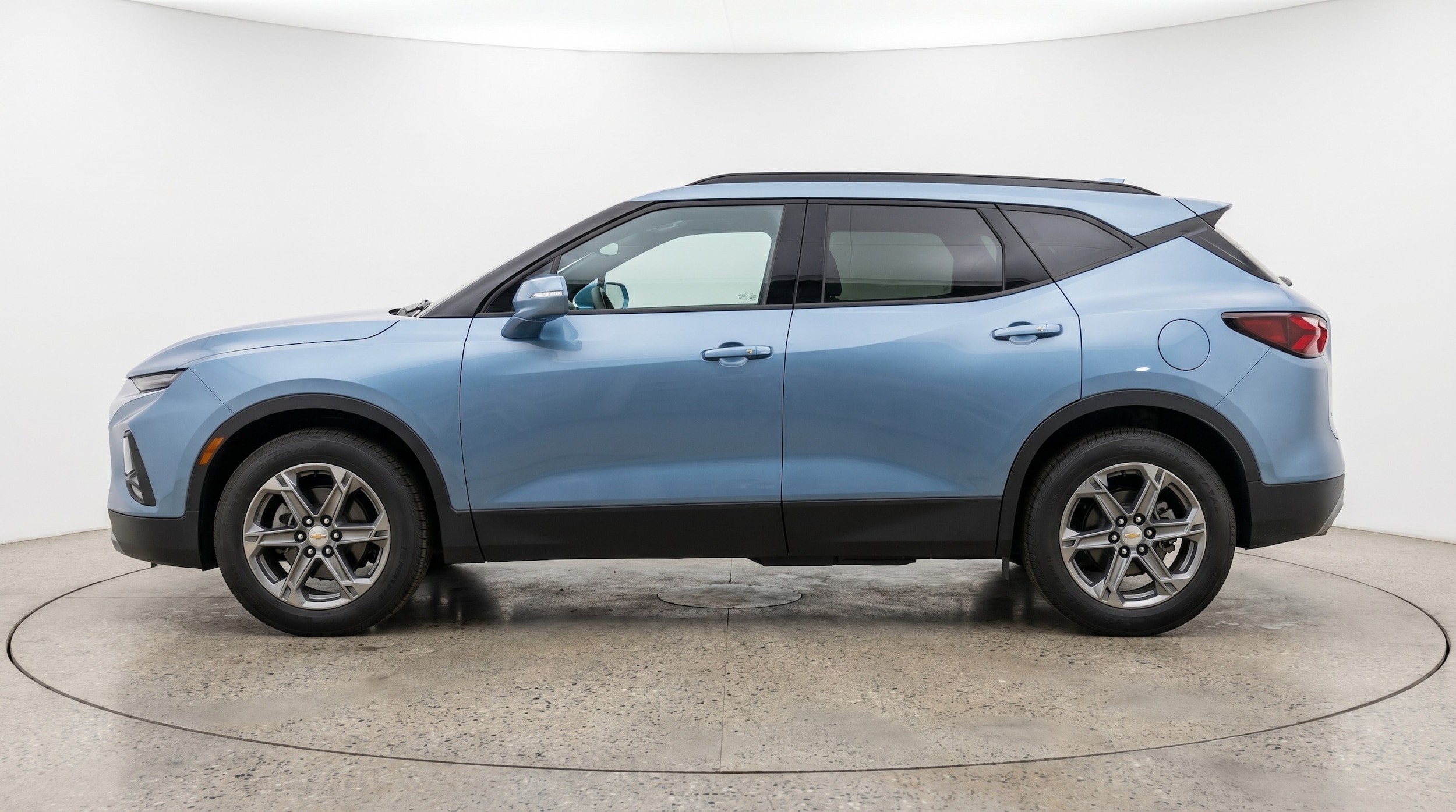 Thumbnail: 2025 Chevrolet Blazer - 4