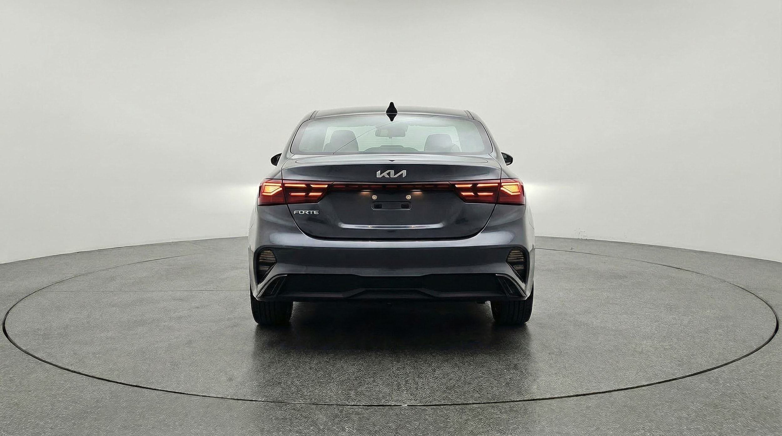 Thumbnail: 2024 Kia Forte - 6