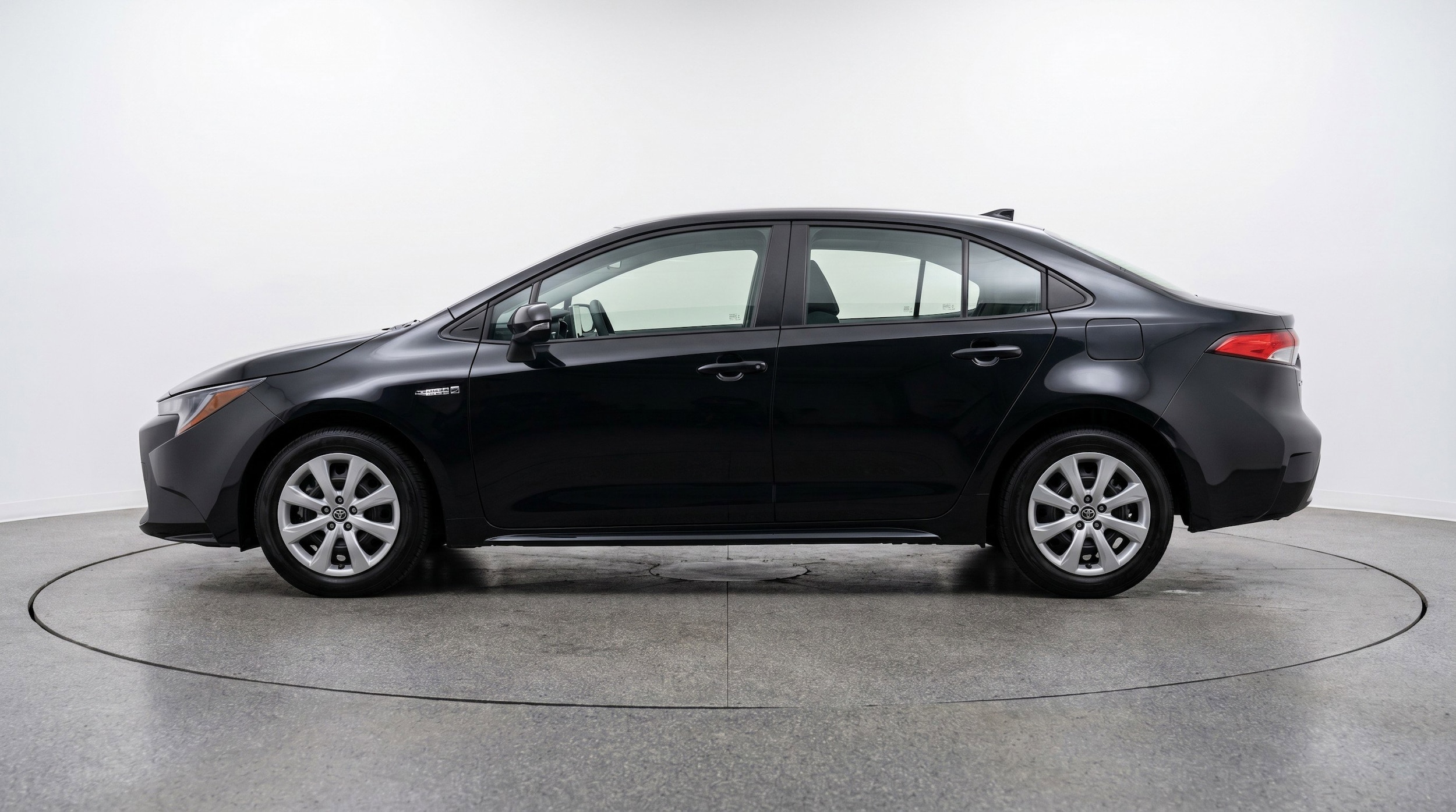 Thumbnail: 2025 Toyota Corolla - 5