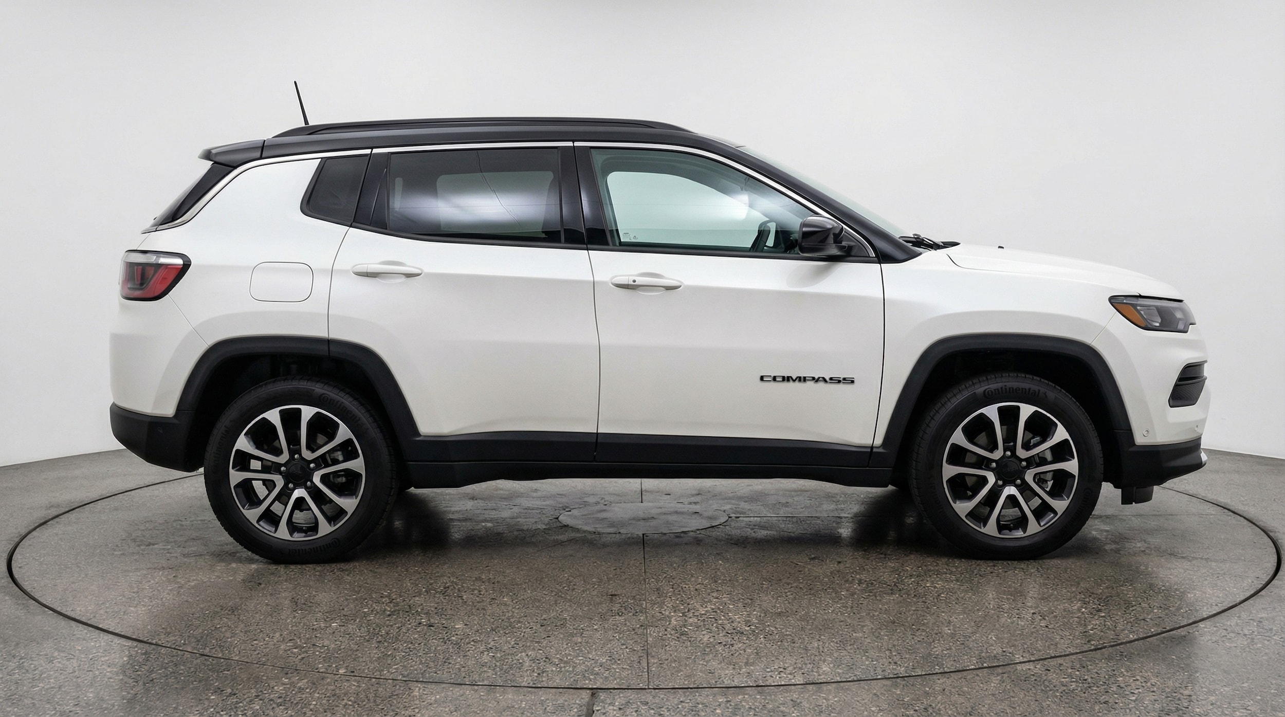 Thumbnail: 2025 Jeep Compass - 8