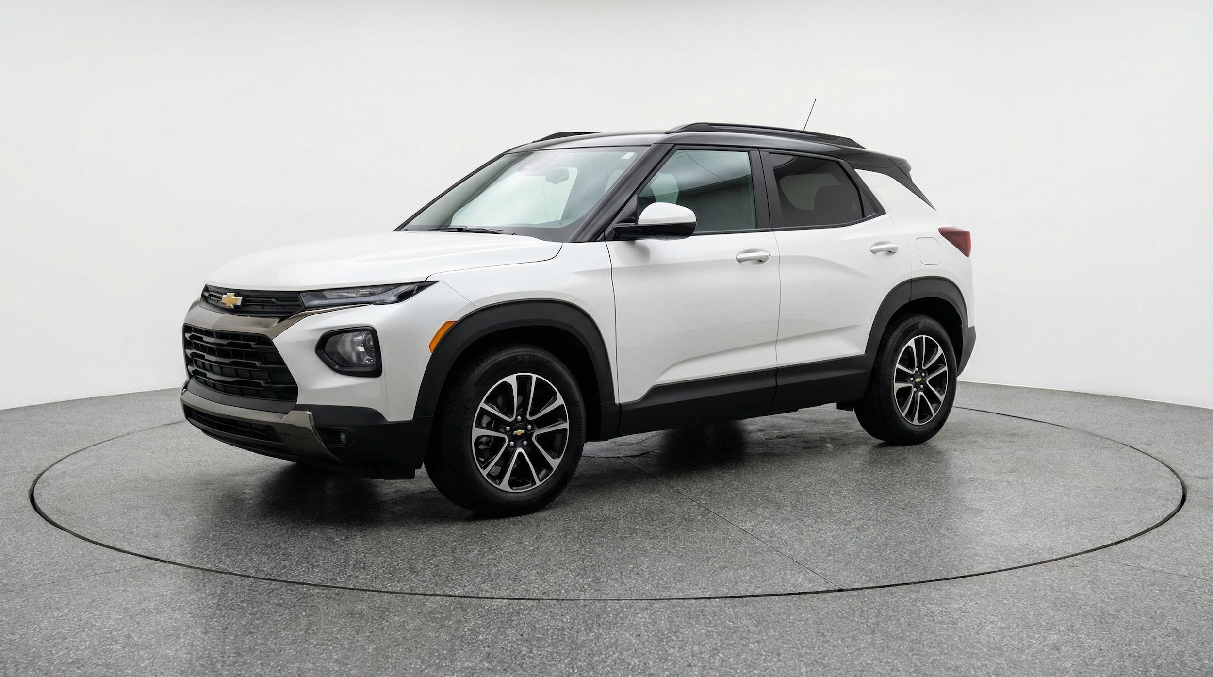 Thumbnail: 2025 Chevrolet TrailBlazer - 3