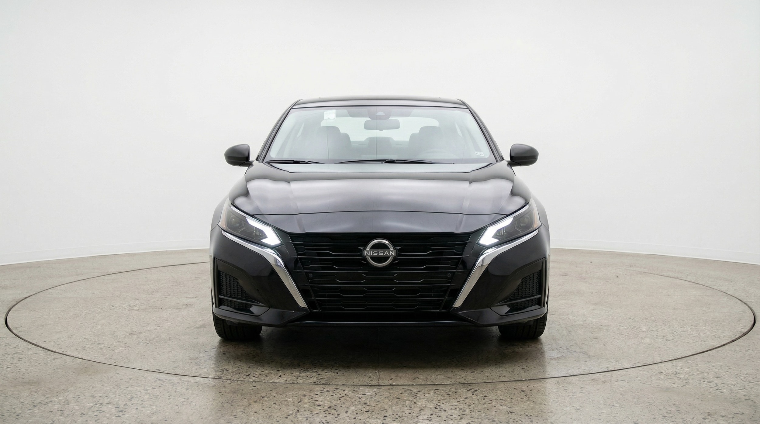 Thumbnail: 2025 Nissan Altima - 2