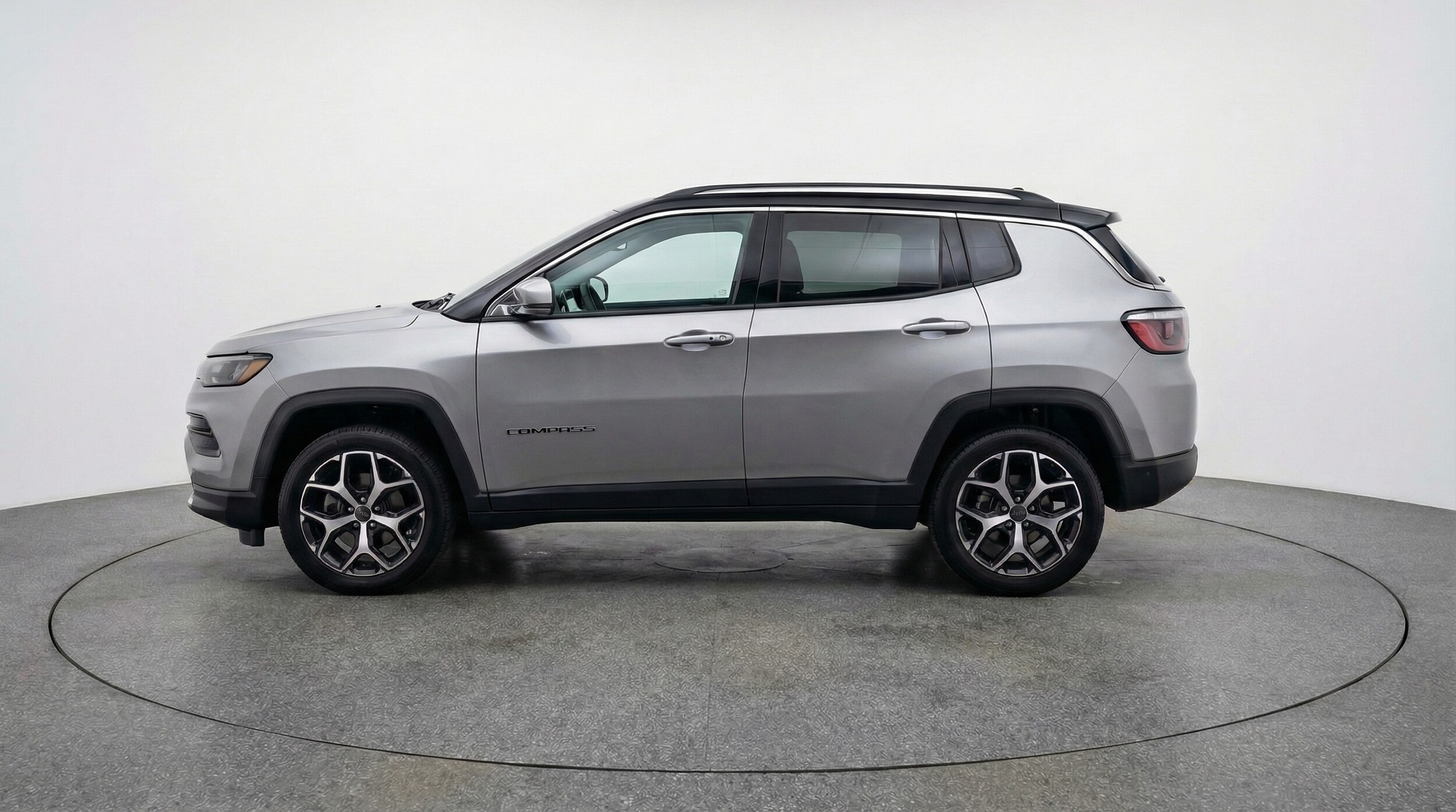 Thumbnail: 2025 Jeep Compass - 4