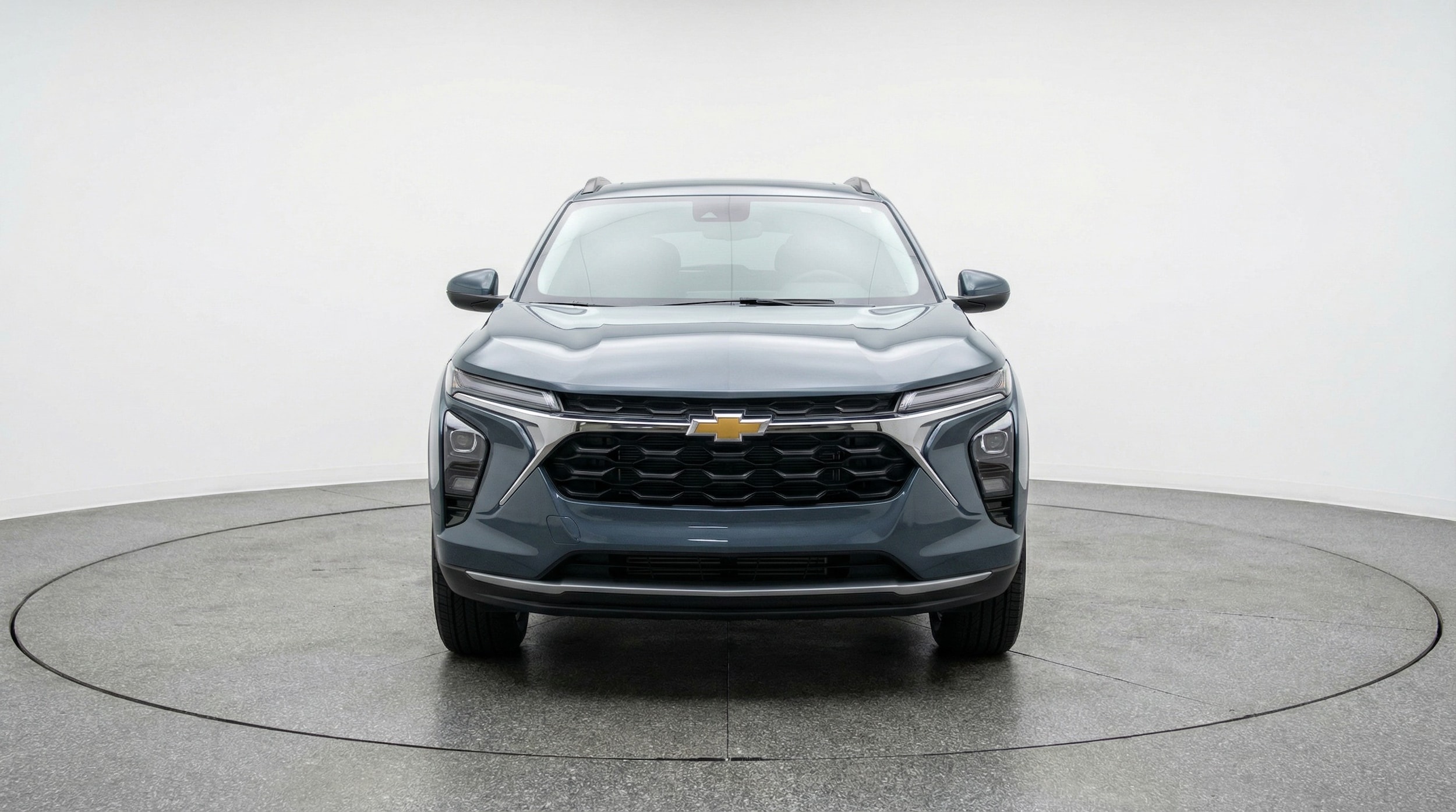 Thumbnail: 2025 Chevrolet Trax - 2