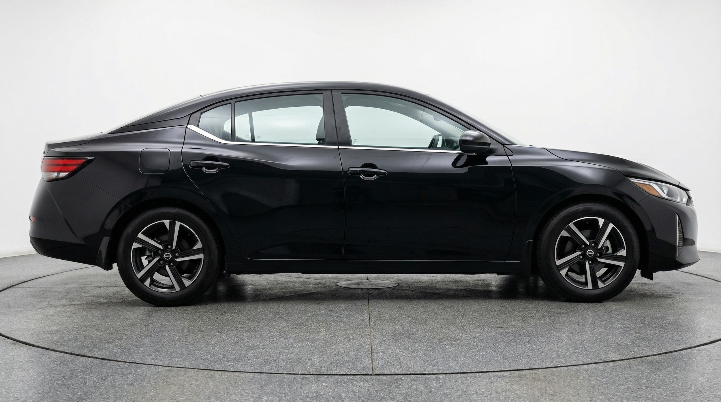 Thumbnail: 2025 Nissan Sentra - 8