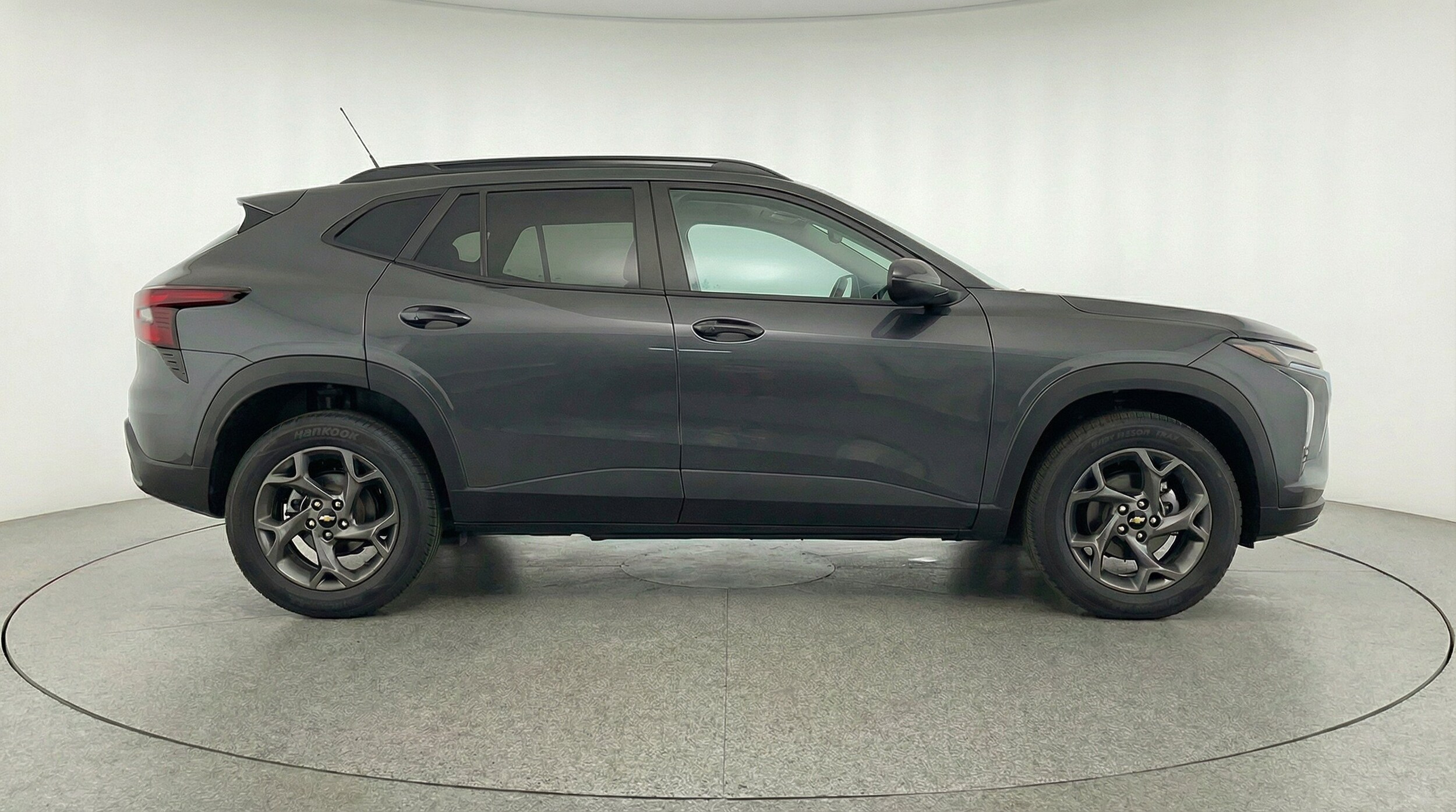 Thumbnail: 2025 Chevrolet Trax - 11