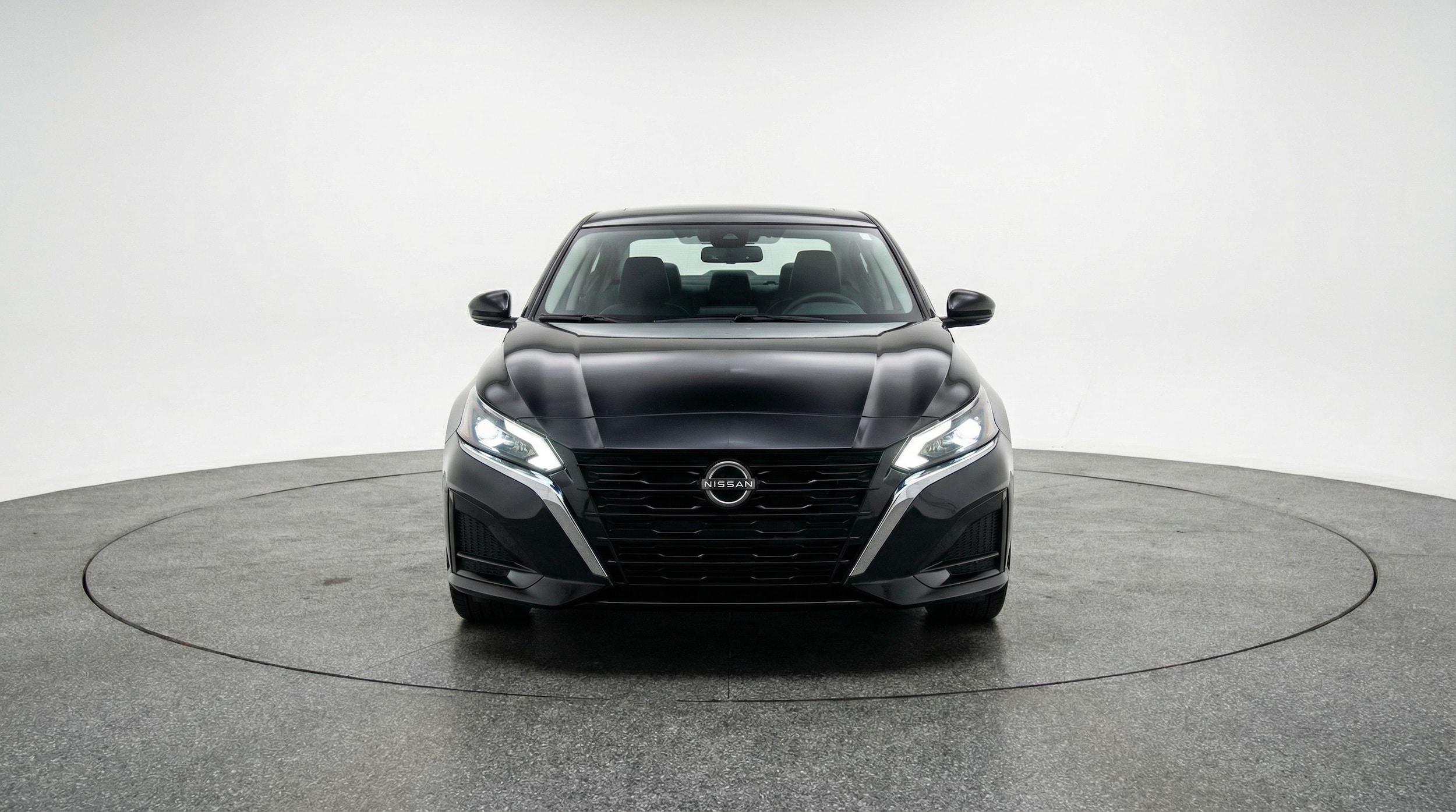 Thumbnail: 2025 Nissan Altima - 2