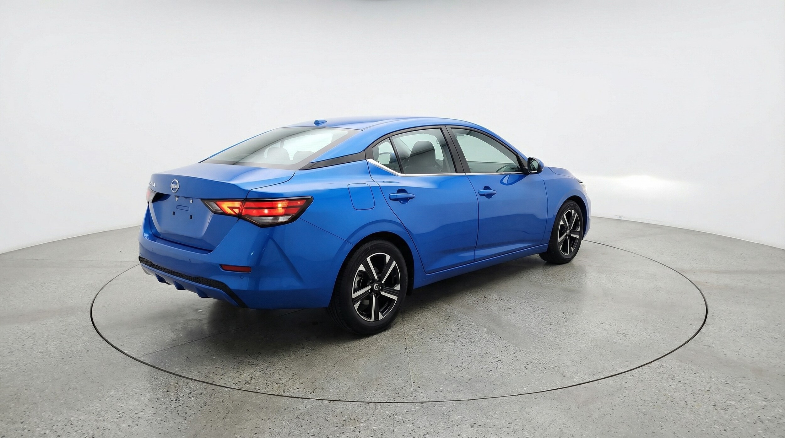 Thumbnail: 2025 Nissan Sentra - 5