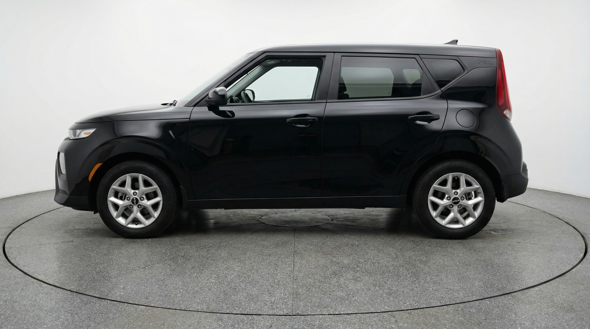 Thumbnail: 2025 Kia Soul - 4