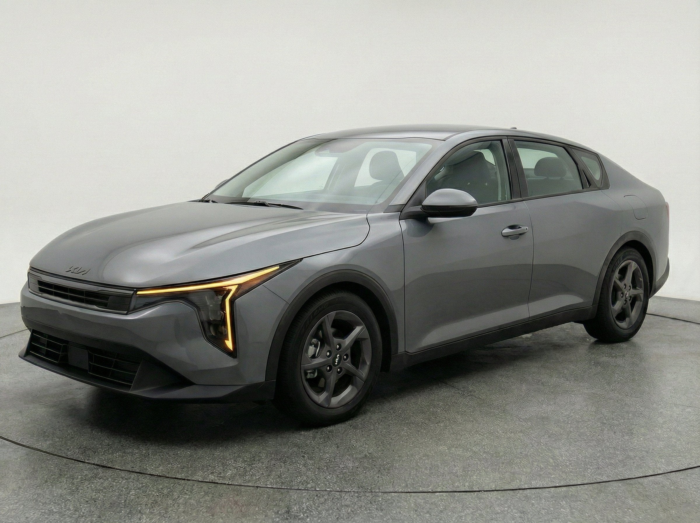 Thumbnail: 2025 Kia K4 - 3