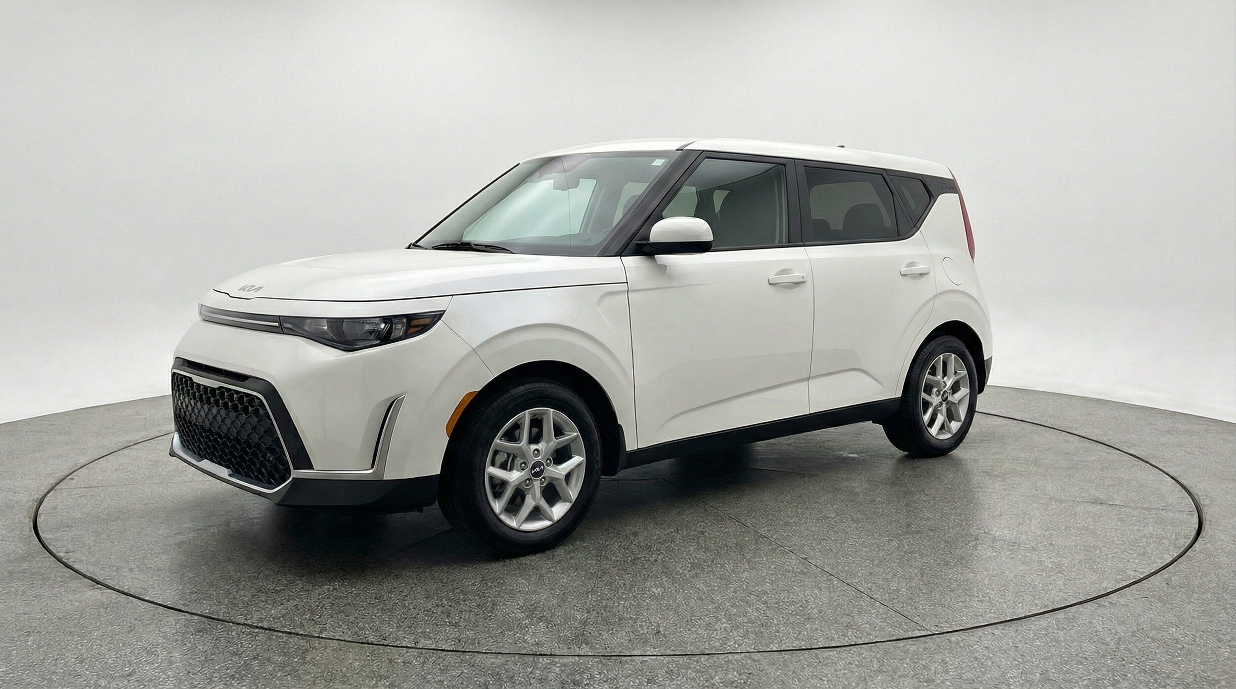 Thumbnail: 2025 Kia Soul - 3