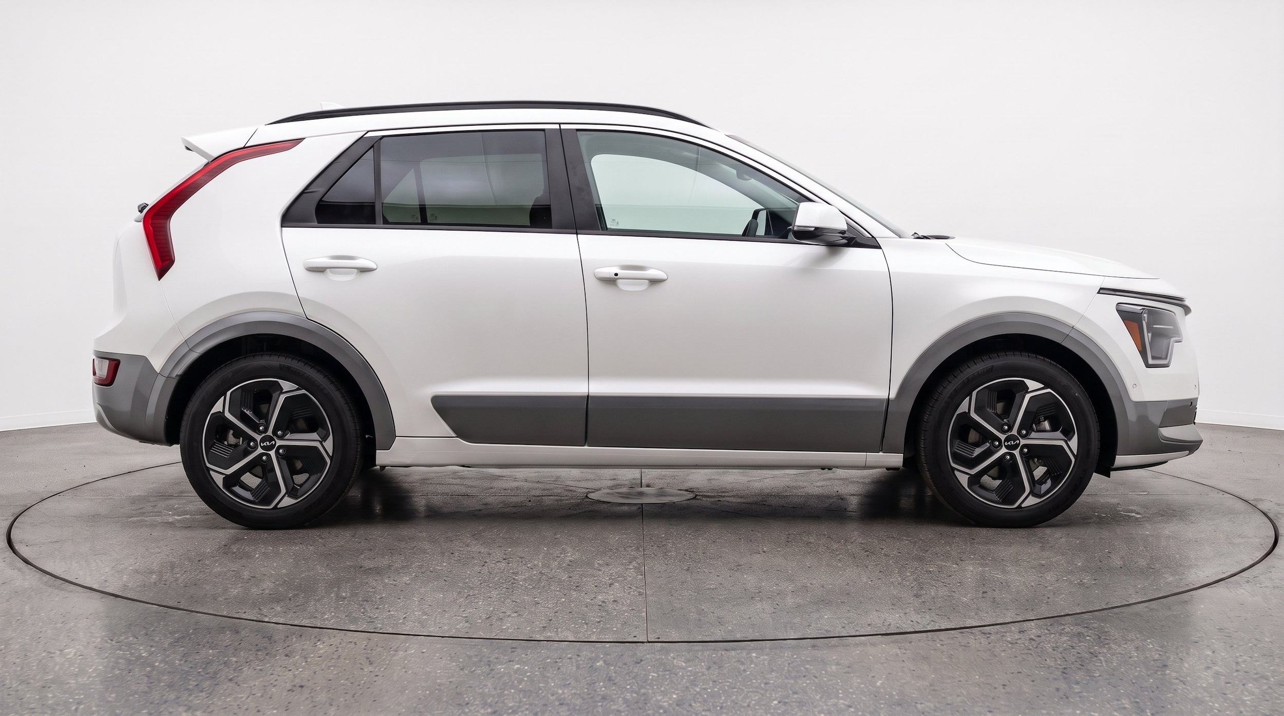 Thumbnail: 2026 Kia Niro - 11