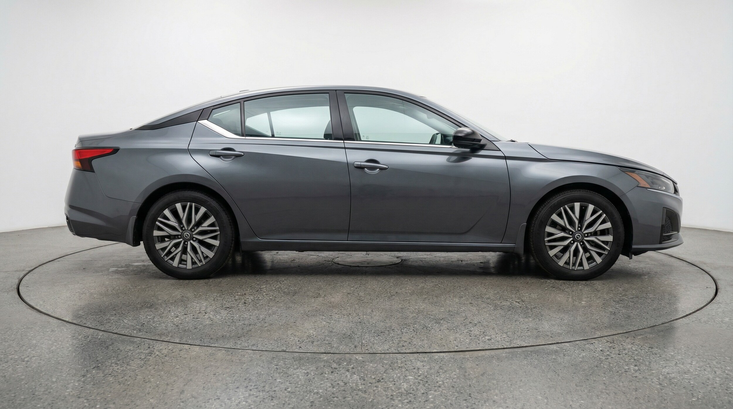 Thumbnail: 2025 Nissan Altima - 8