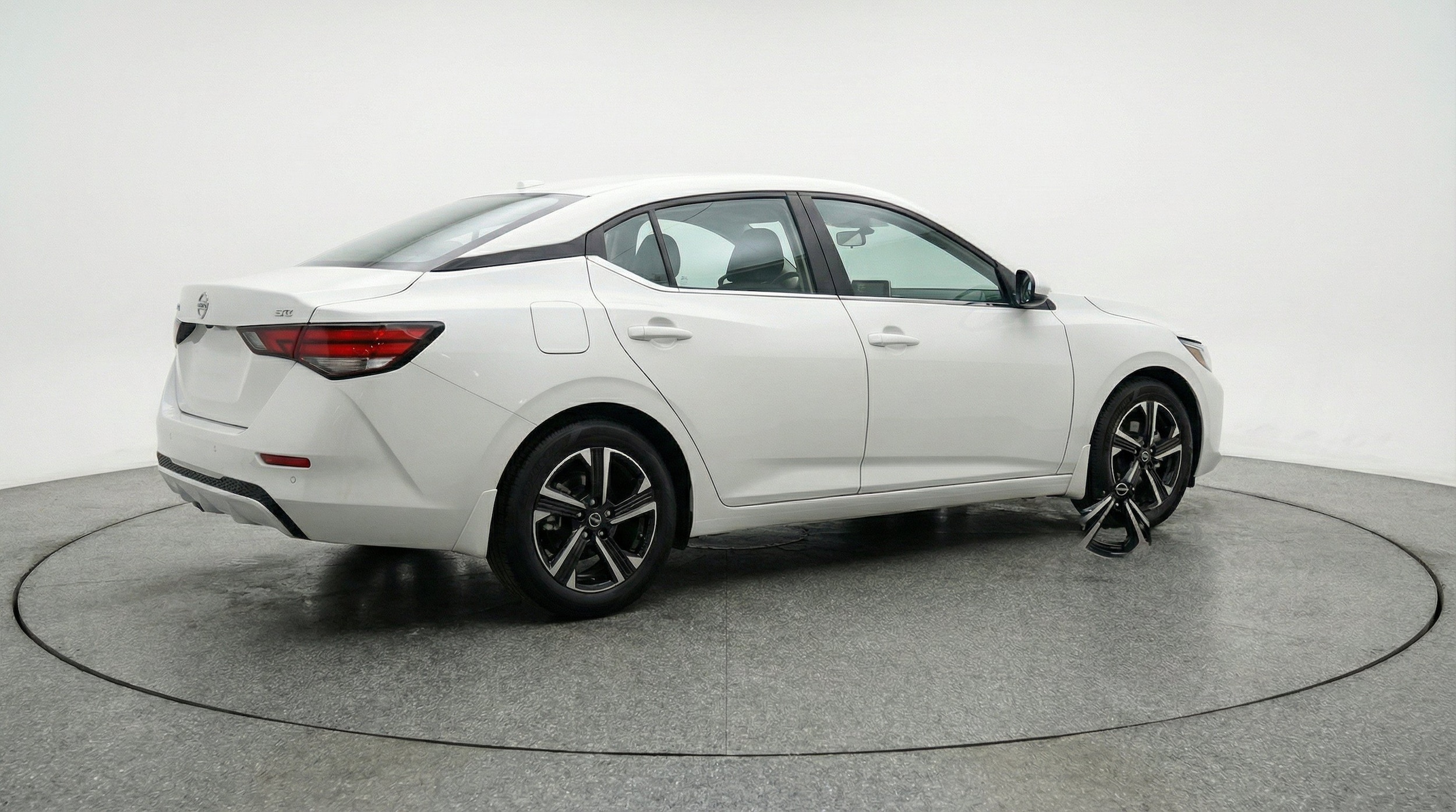 Thumbnail: 2025 Nissan Sentra - 9