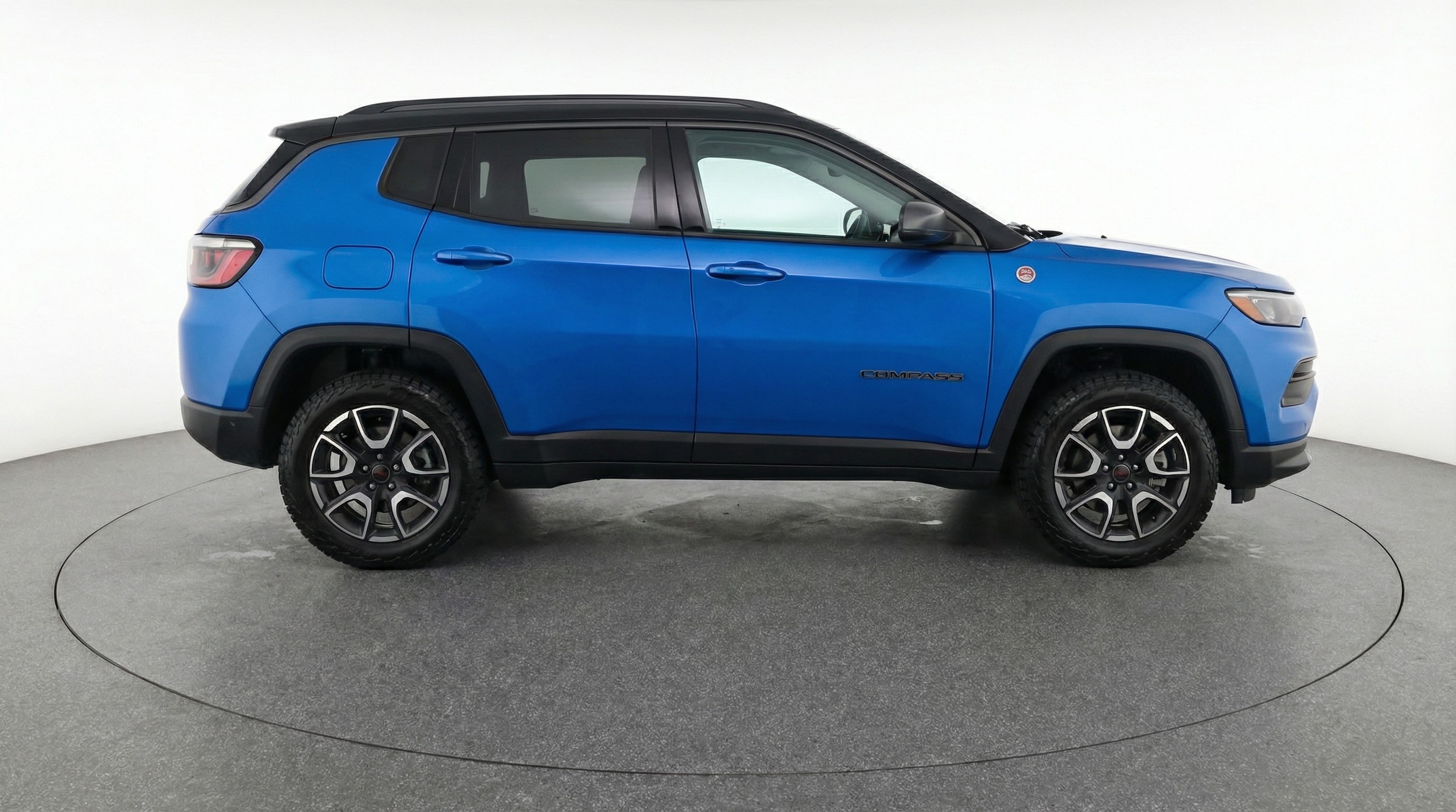 Thumbnail: 2025 Jeep Compass - 8