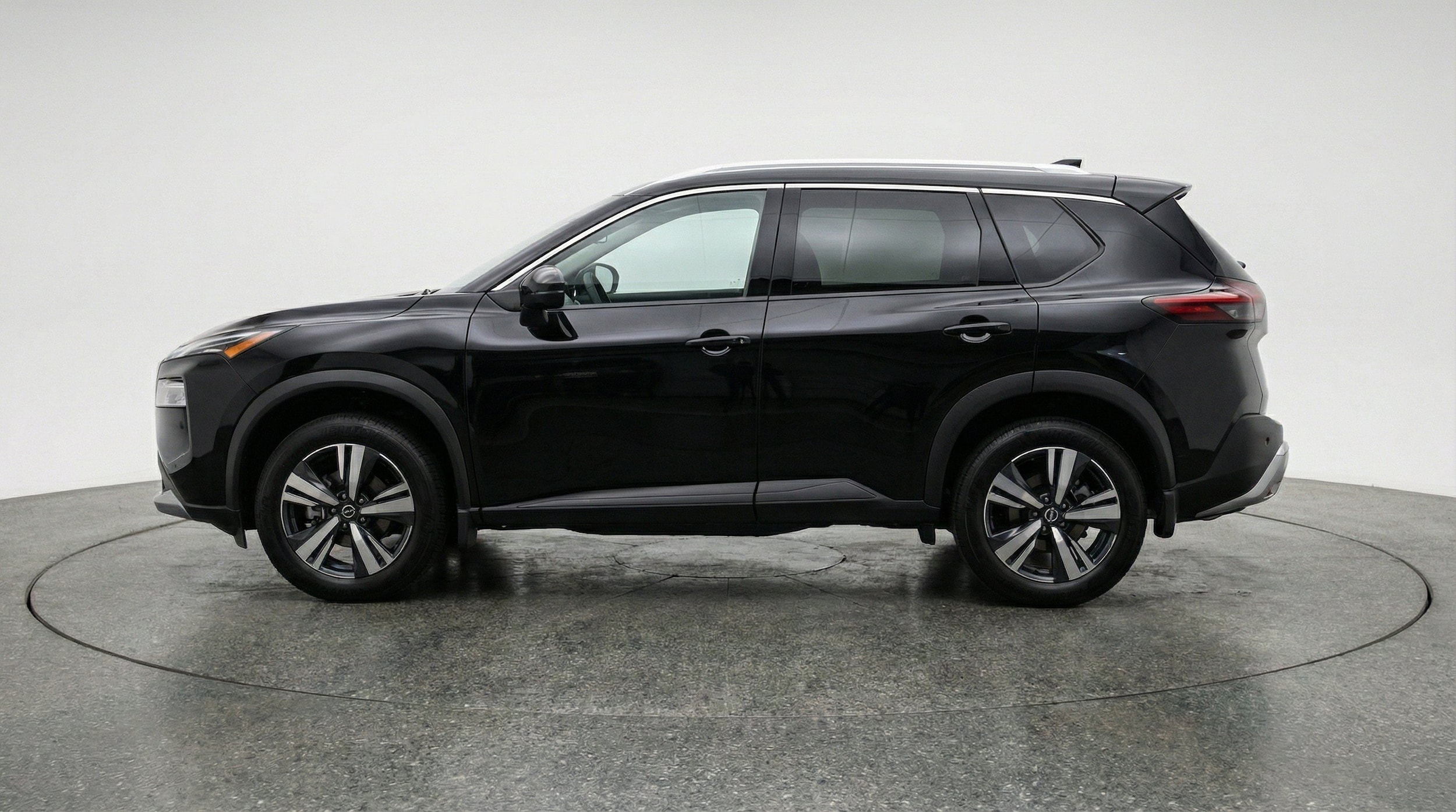 Thumbnail: 2026 Nissan Rogue - 5
