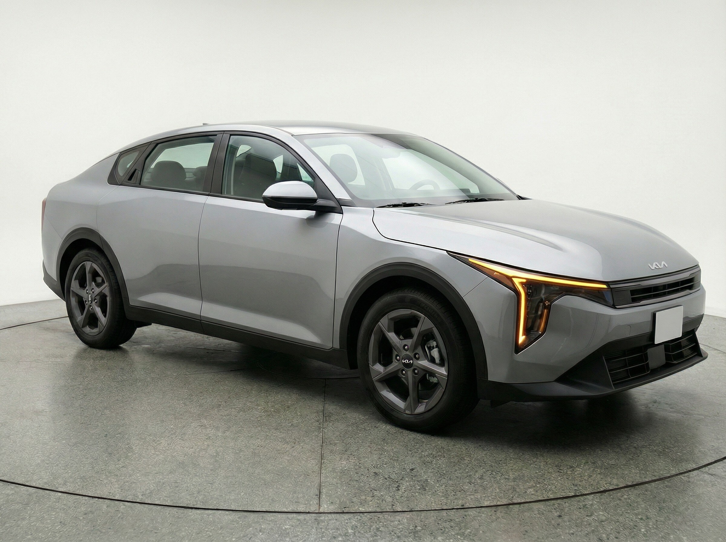 Thumbnail: 2025 Kia K4 - 1