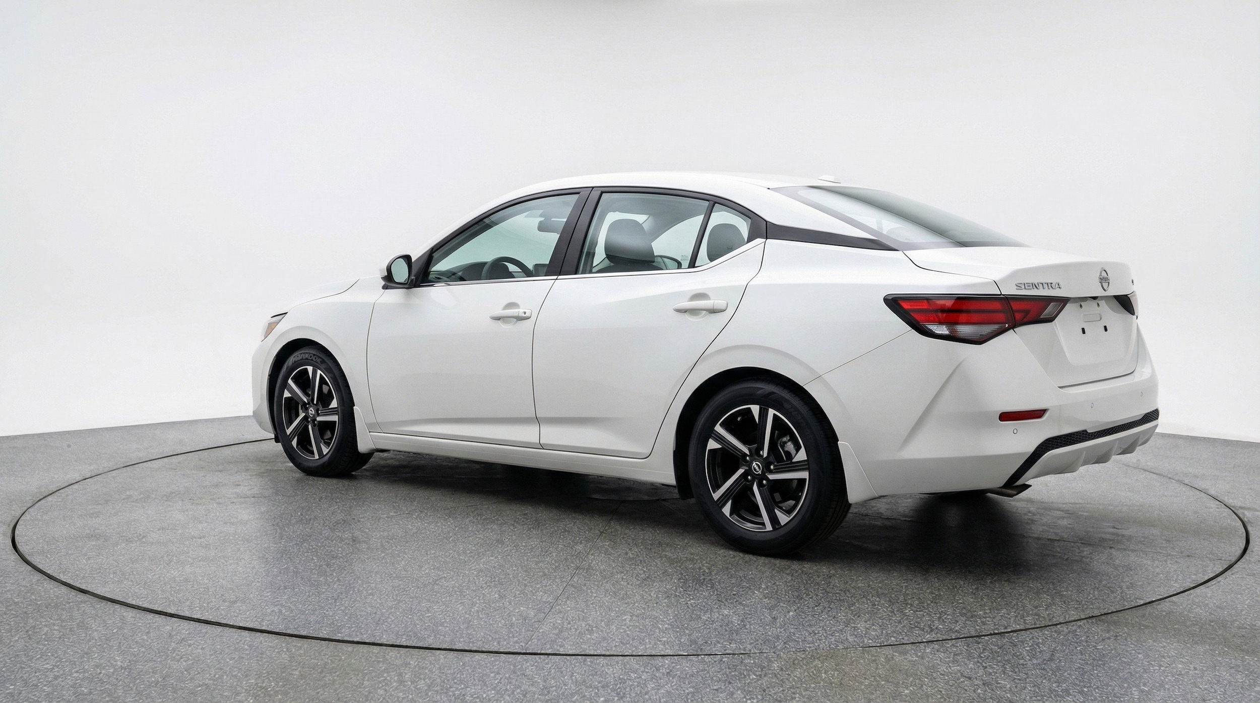 Thumbnail: 2025 Nissan Sentra - 6