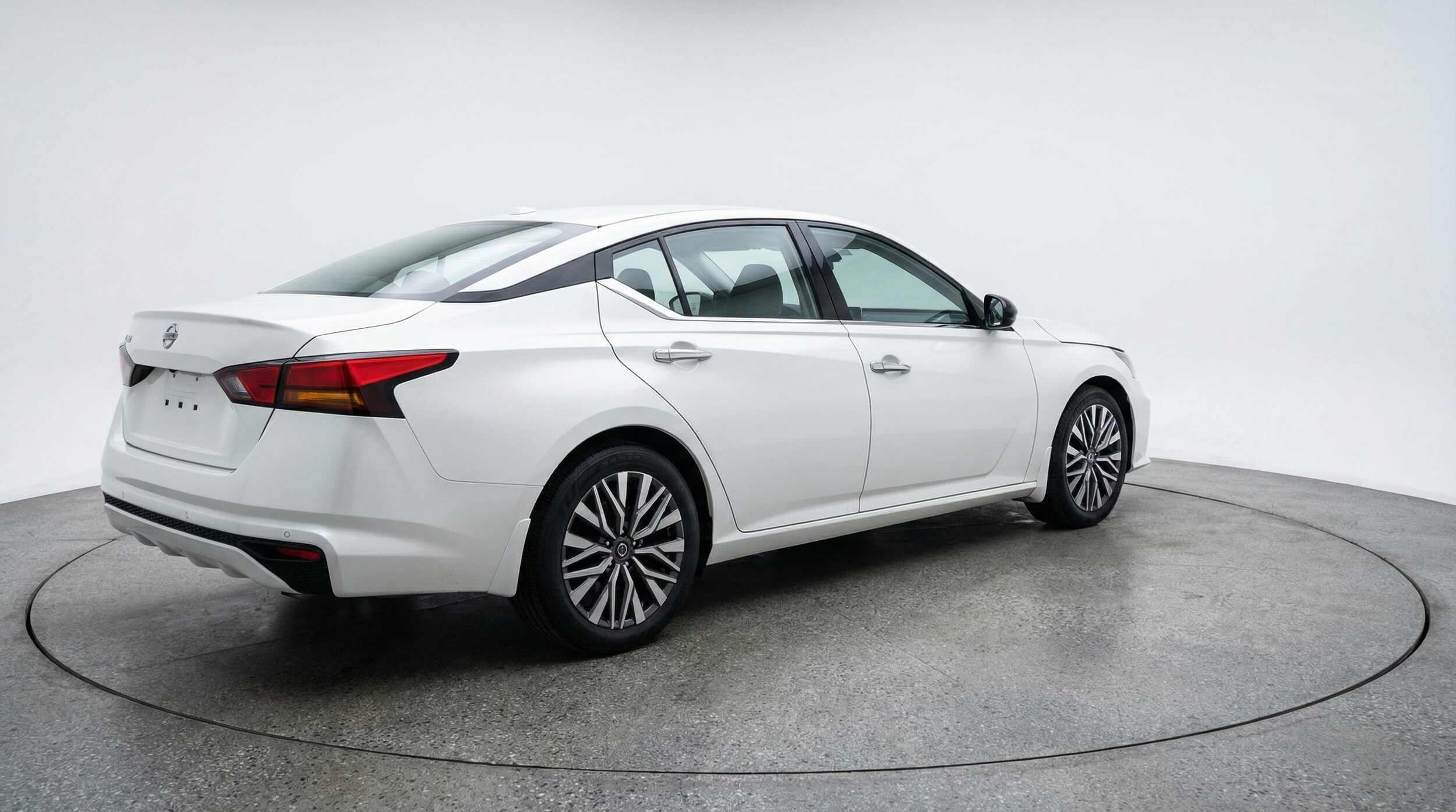 Thumbnail: 2025 Nissan Altima - 7