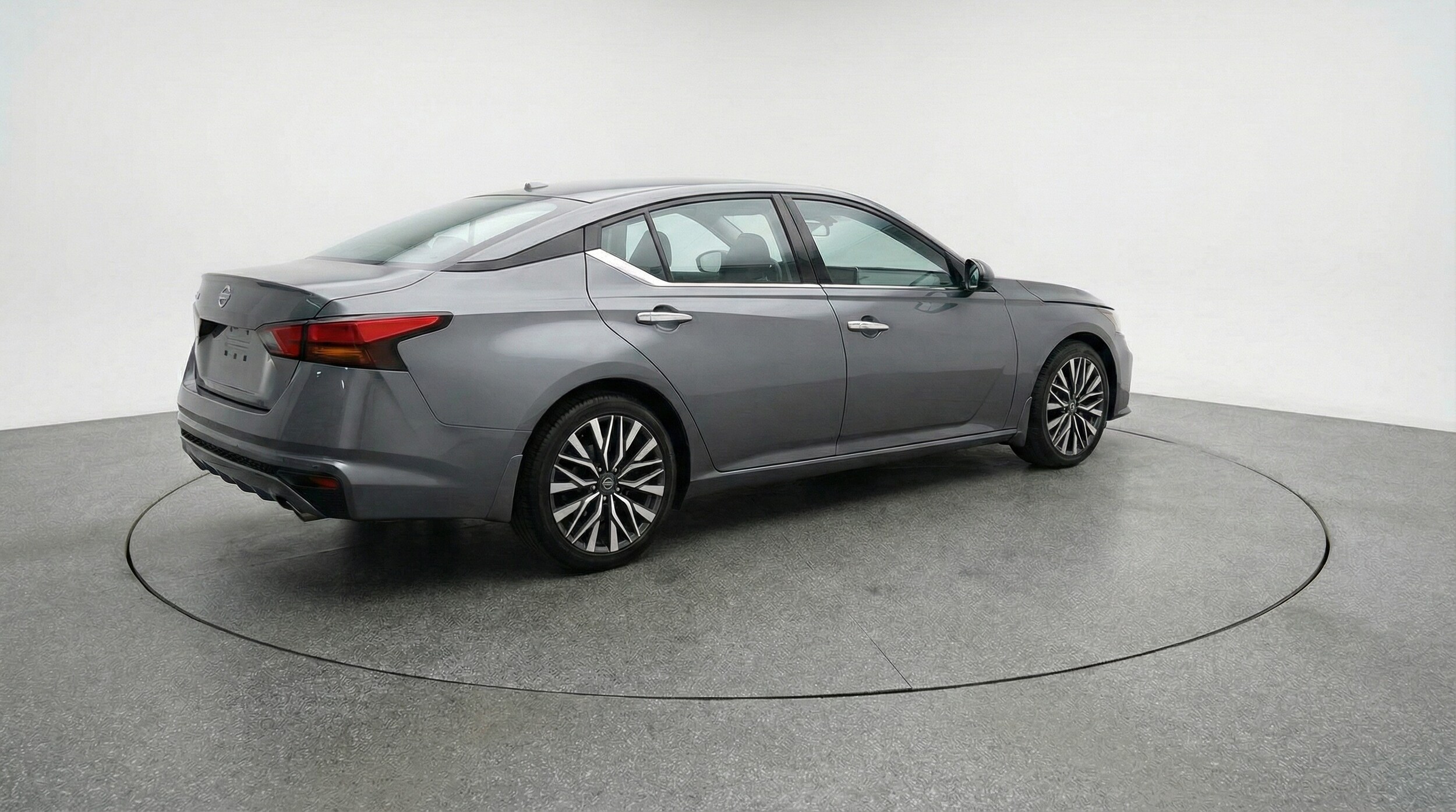 Thumbnail: 2025 Nissan Altima - 7