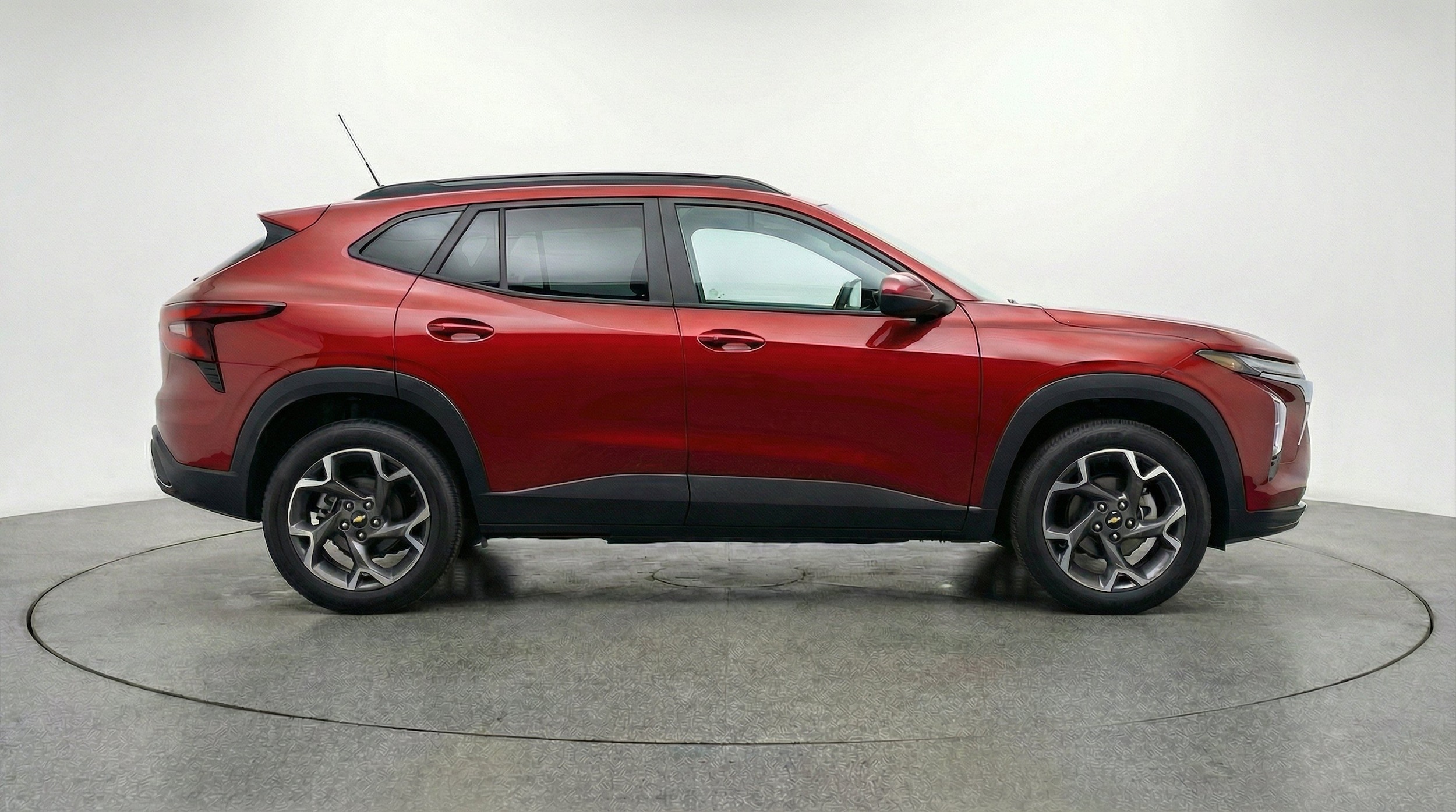 Thumbnail: 2025 Chevrolet Trax - 11