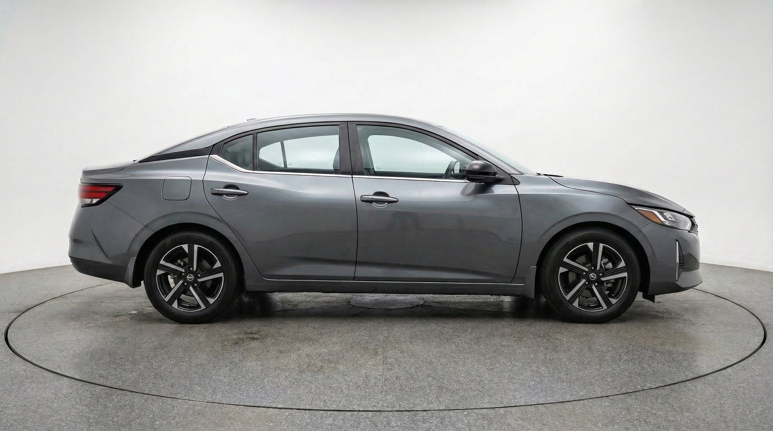 Thumbnail: 2025 Nissan Sentra - 11