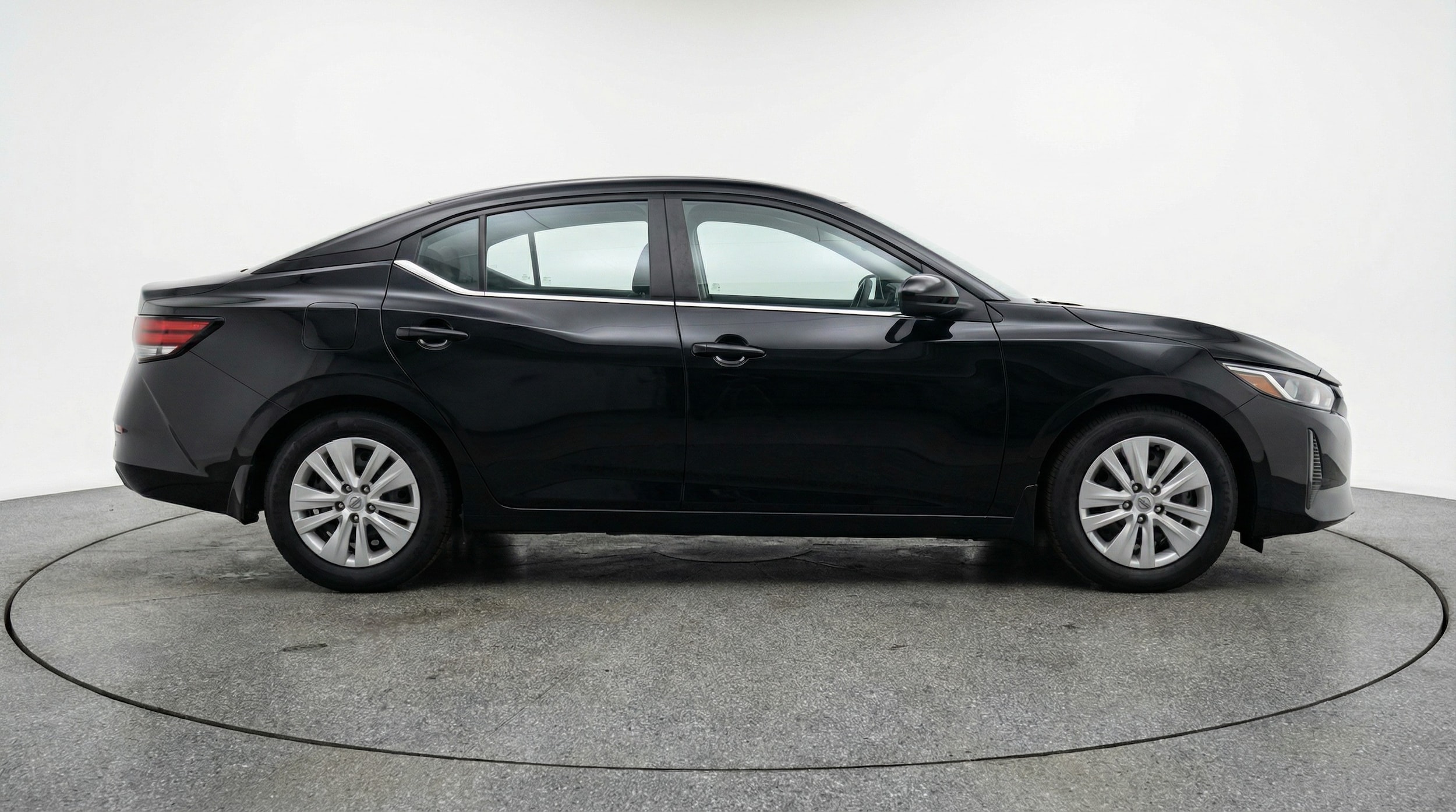 Thumbnail: 2025 Nissan Sentra - 8