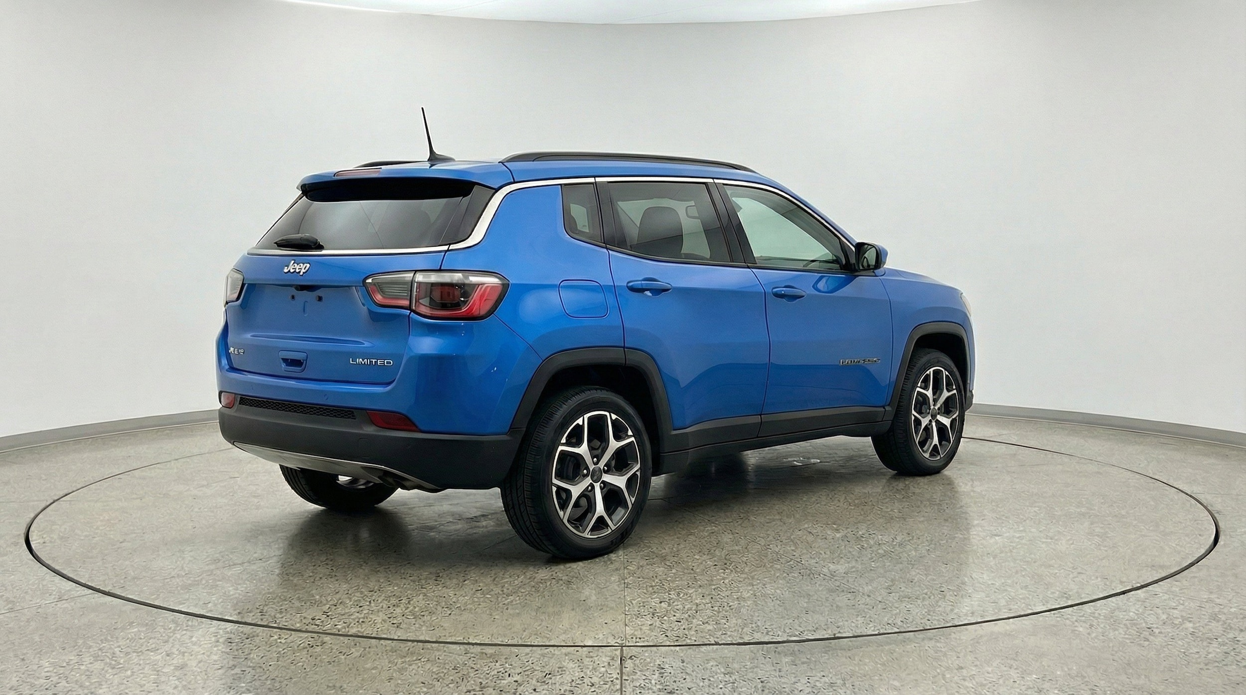 Thumbnail: 2025 Jeep Compass - 9