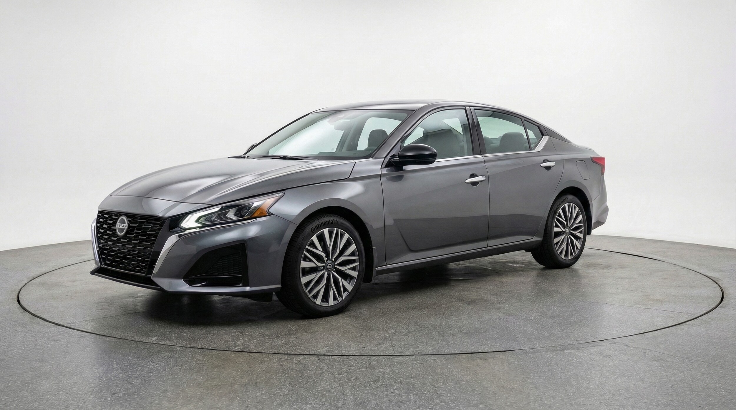 Thumbnail: 2025 Nissan Altima - 3